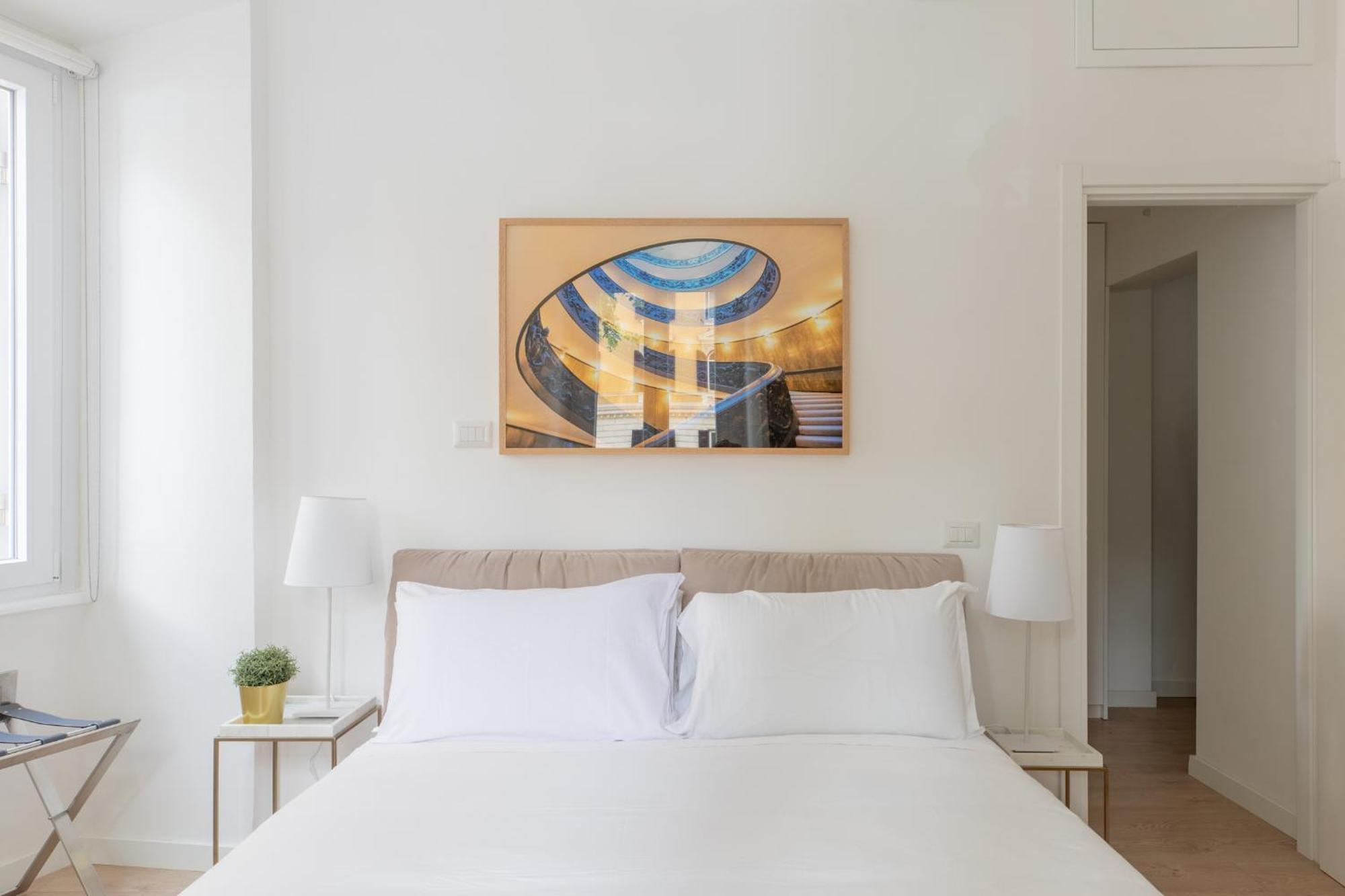 Iflat Vatican 2 Bedroom Design Rome