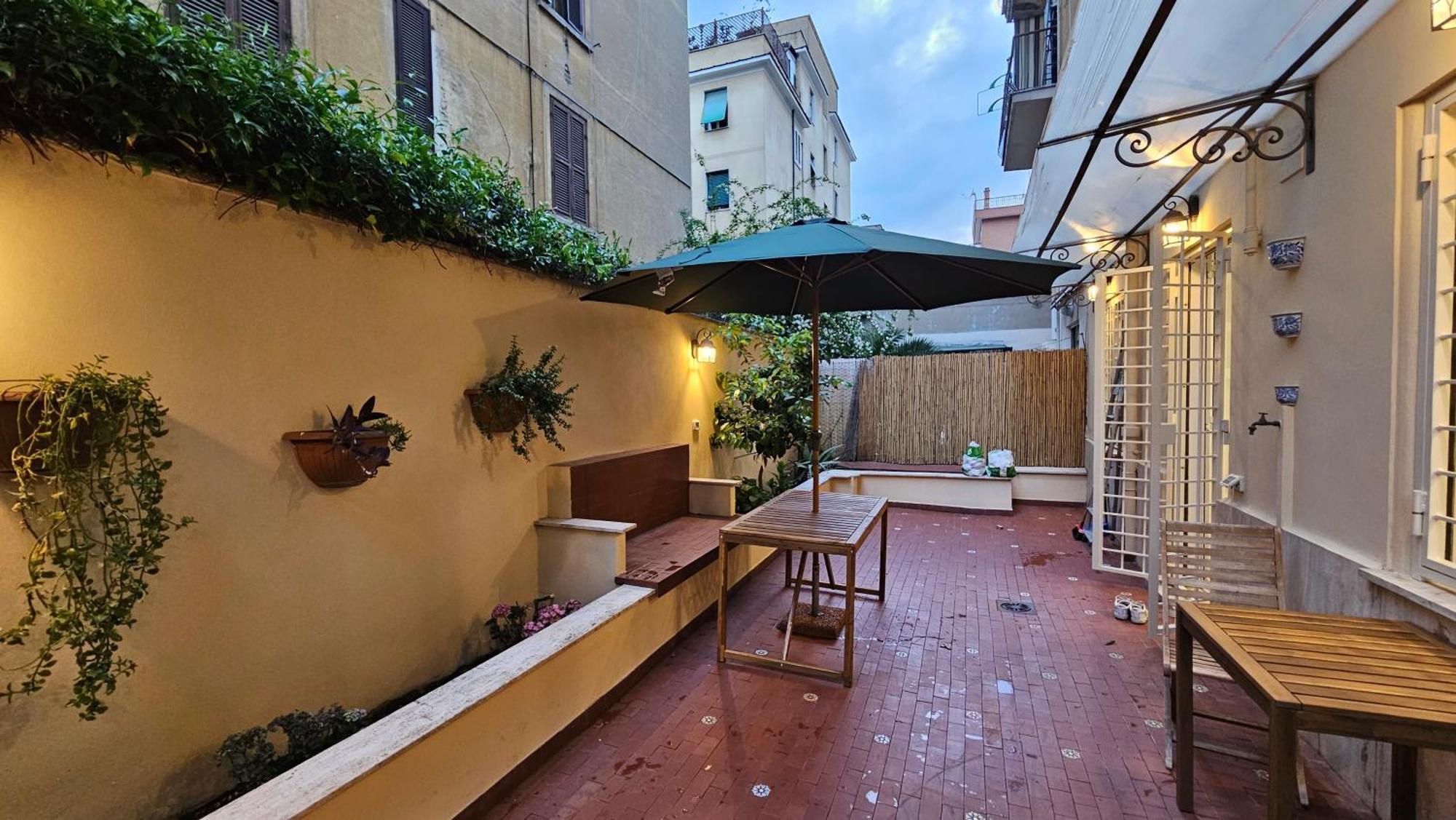 Con Giardino Centocelle Metro C