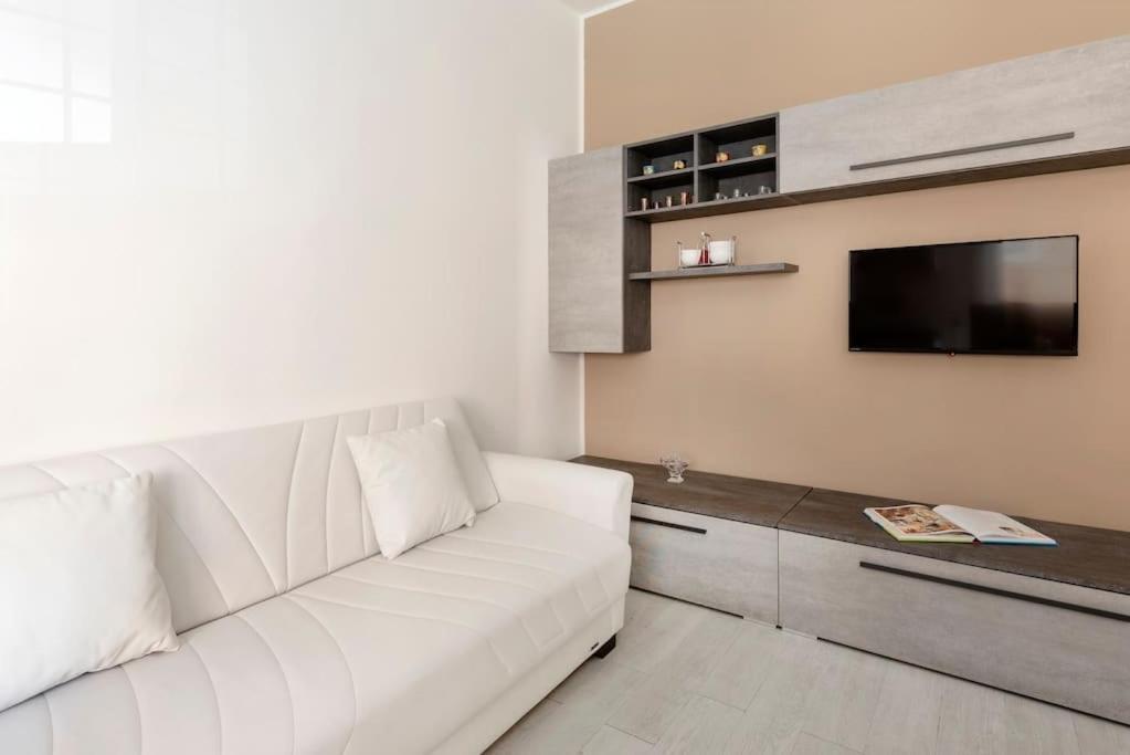 Apartment Holiday Cava Aurelia *