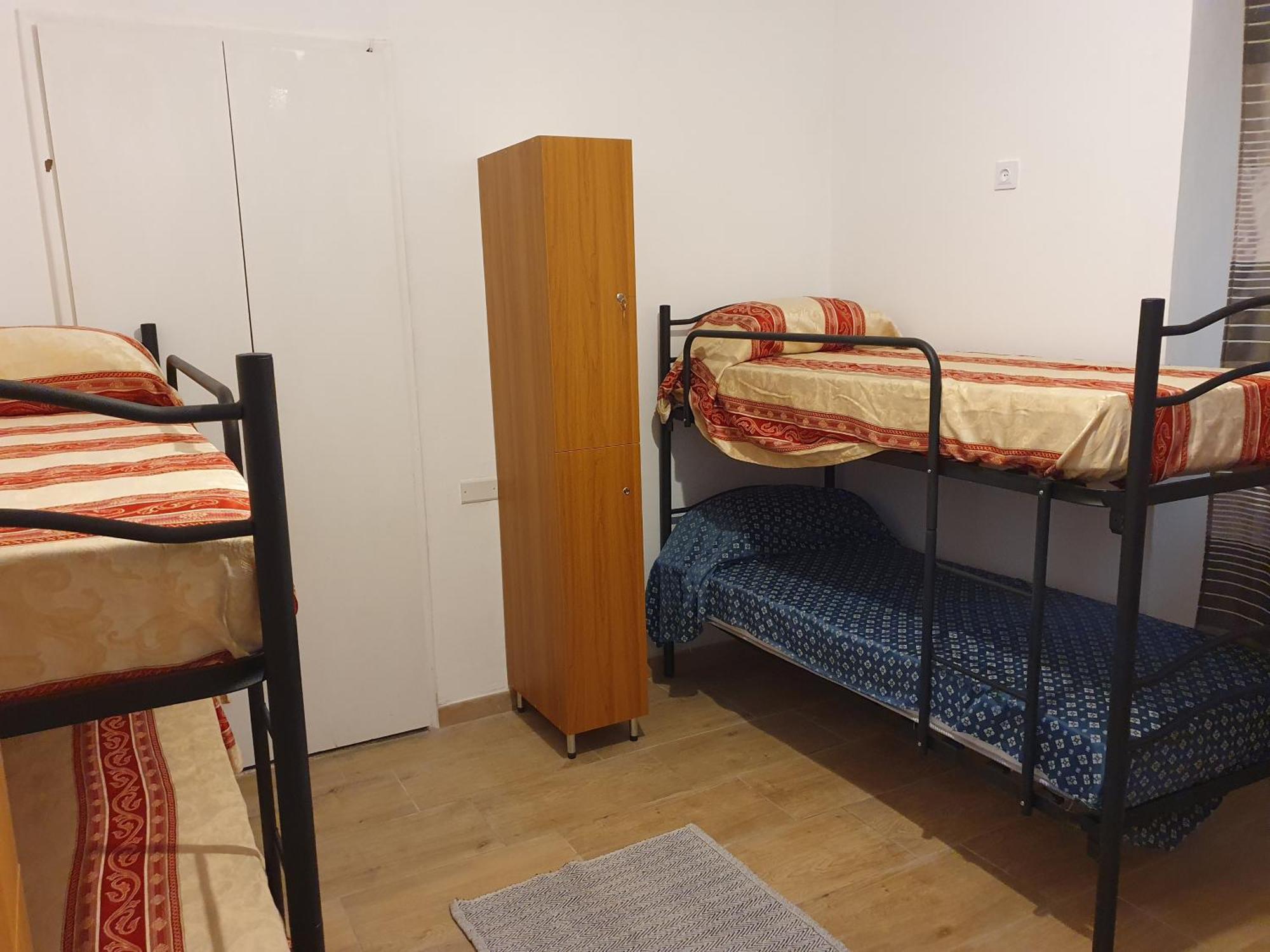 Albergue Frank 35 *