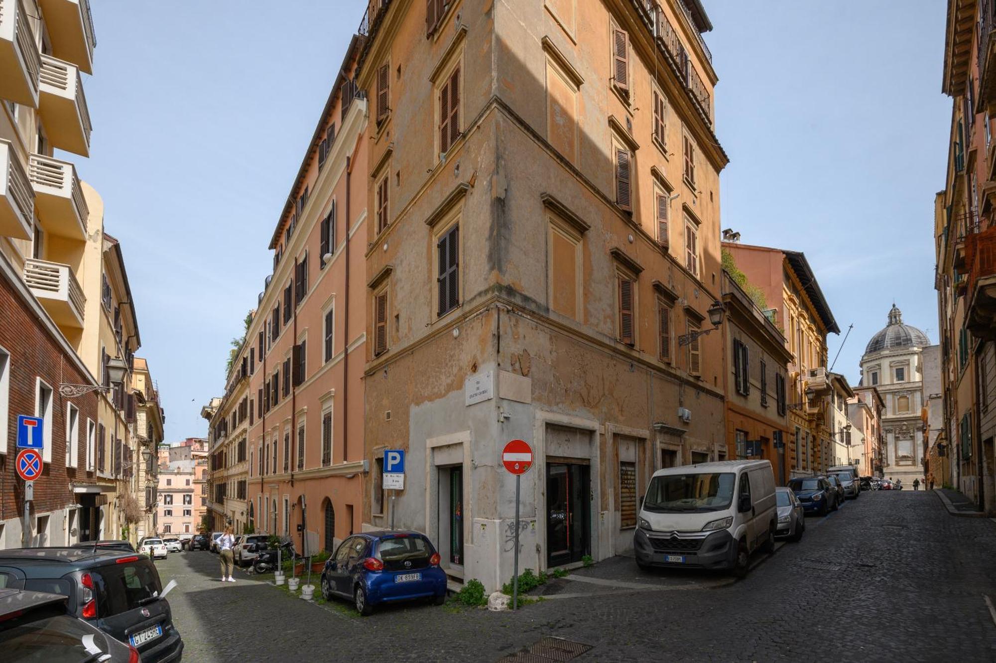 Apartment Quattro Cantoni Monti Rome