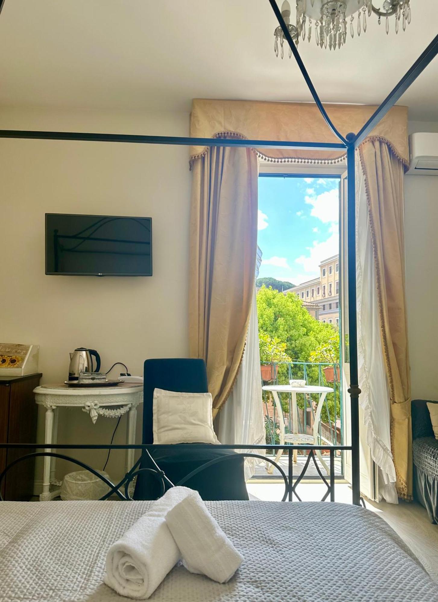 Borgo Pio 66 Apartment Rome