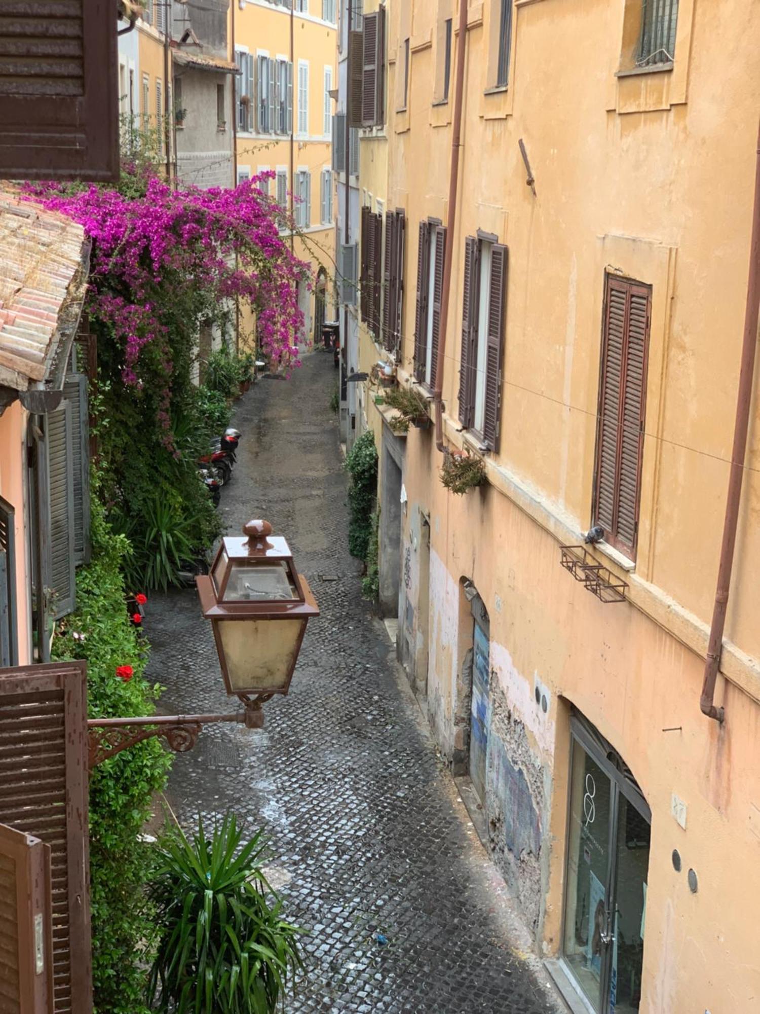 Nel Centro Storico. Appartement Rome