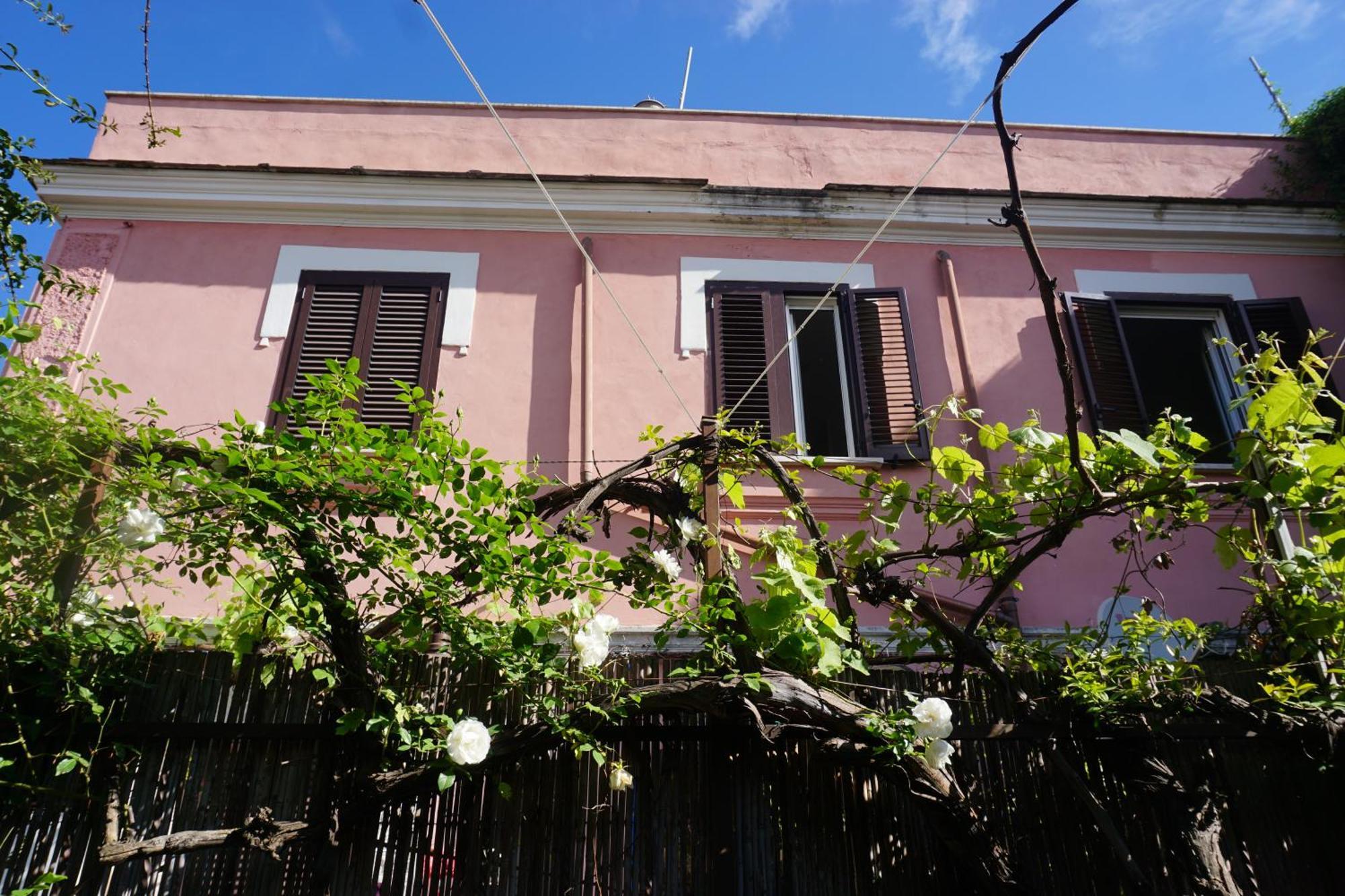 Terrazza Quintili - A Un Passo Dal Centro Di Hébergement de vacances