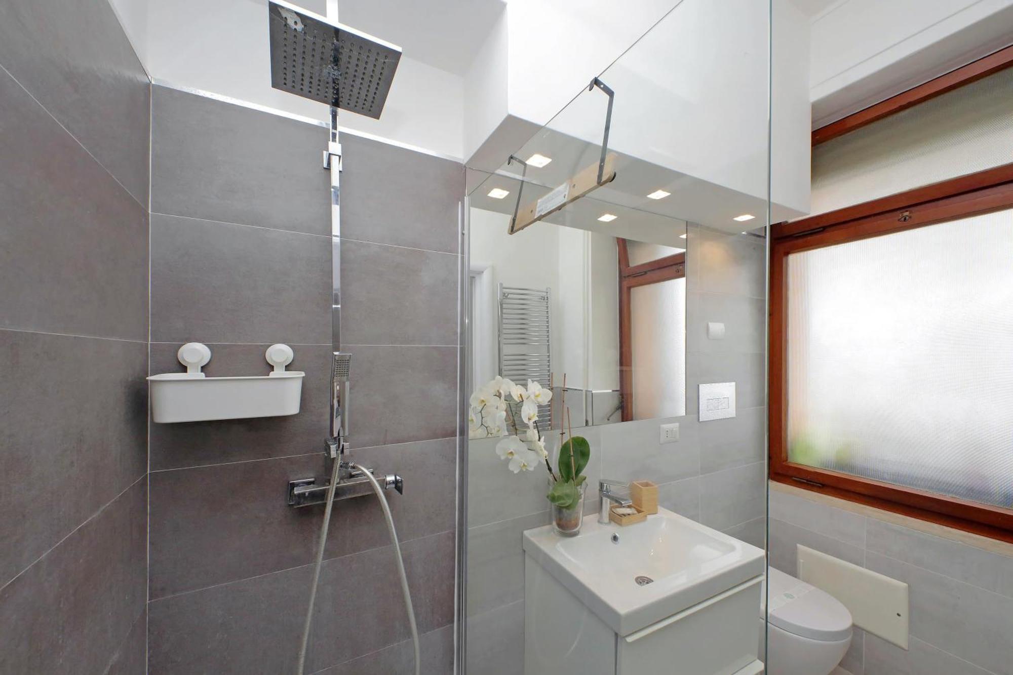 Ych-appartamento Luminoso A San Pietro Apartment Rome