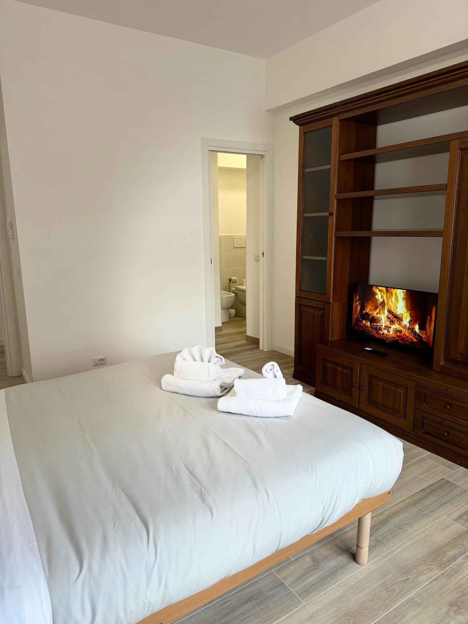 Bed & Breakfast Cerreto Housing