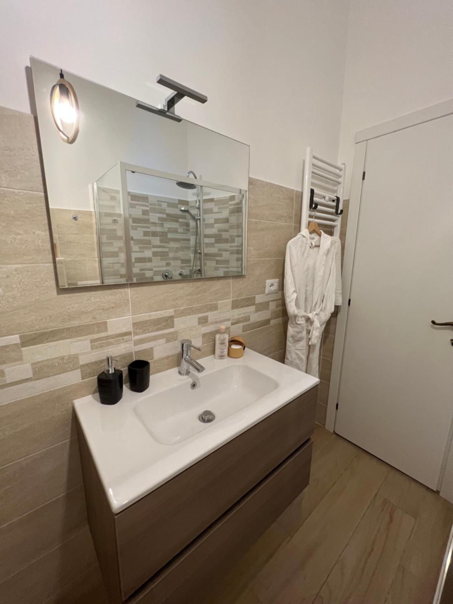 Spazio Di Stile Metro C Mirti Apartment