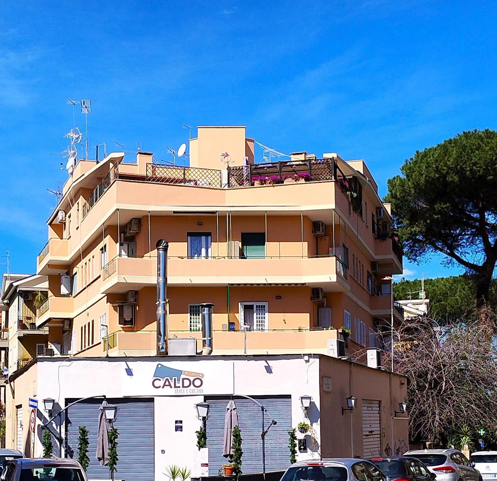 Attico Talenti Apartment