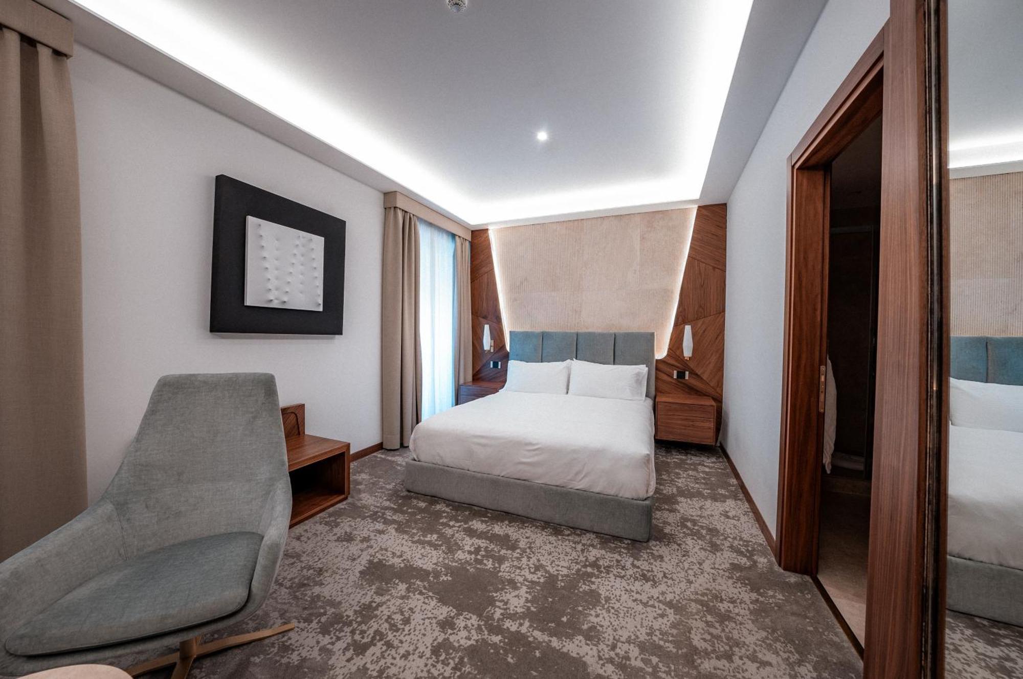 Via Veneto Hotel 5*