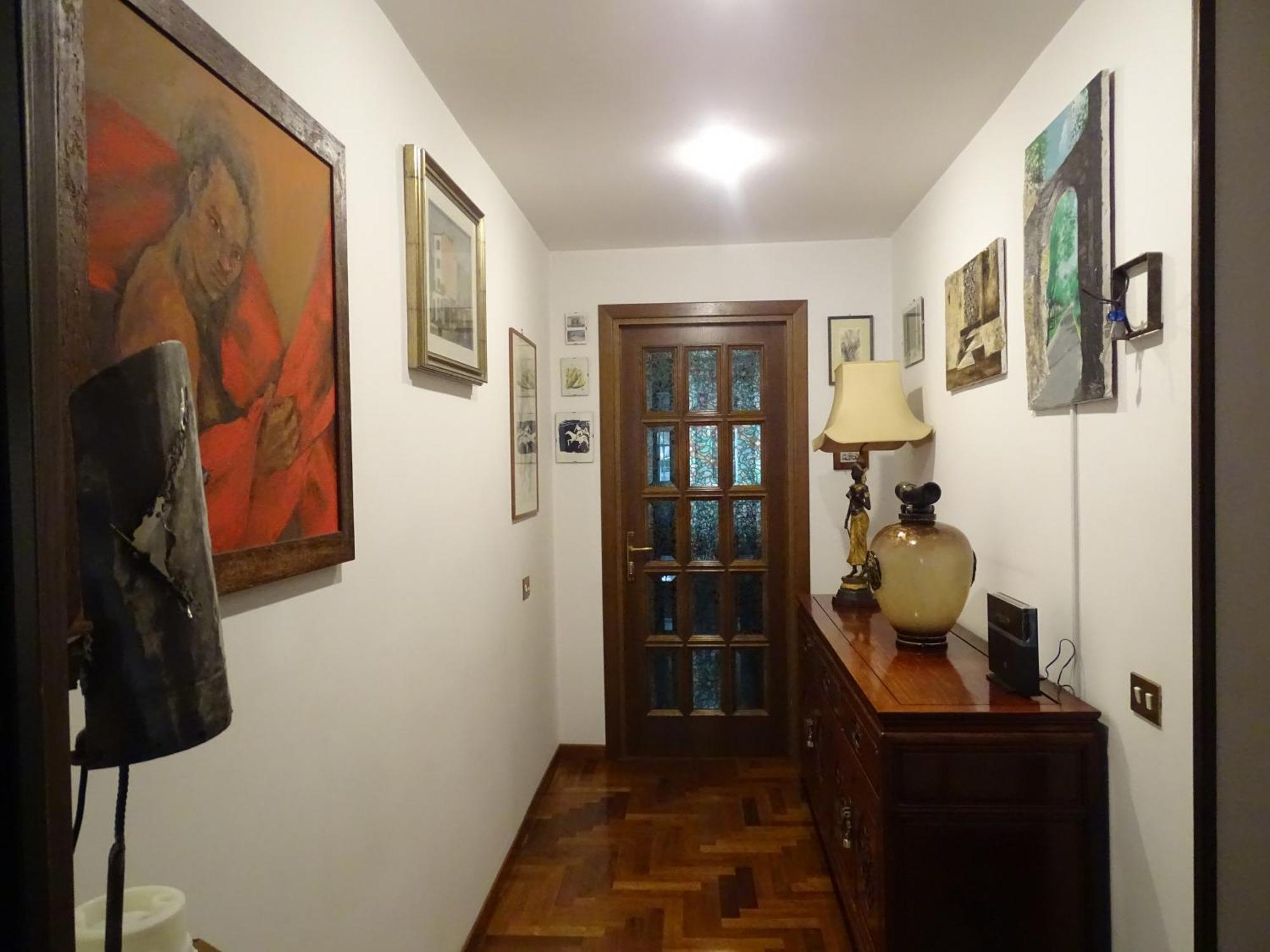 Apartment Artist House *