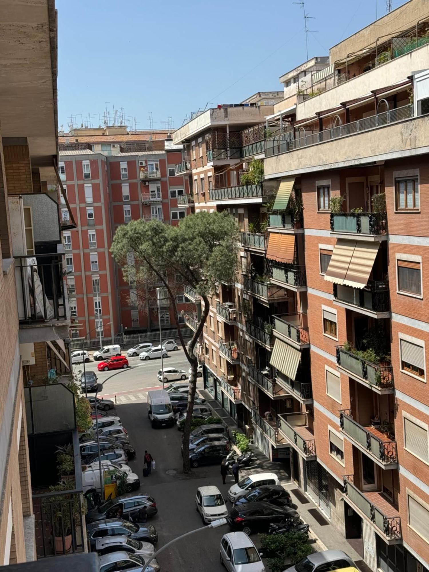Casa de hóspedes Cerreto Housing *