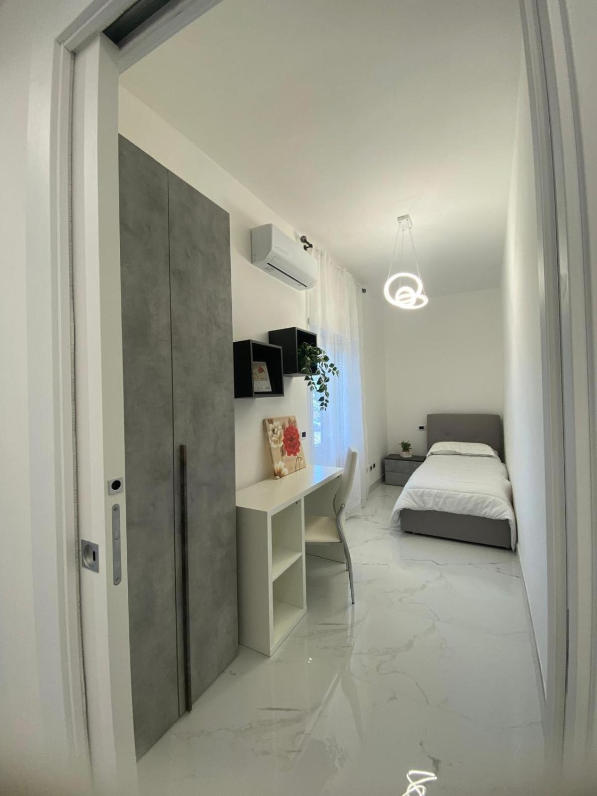 Tiburtina Flats Appartement *
