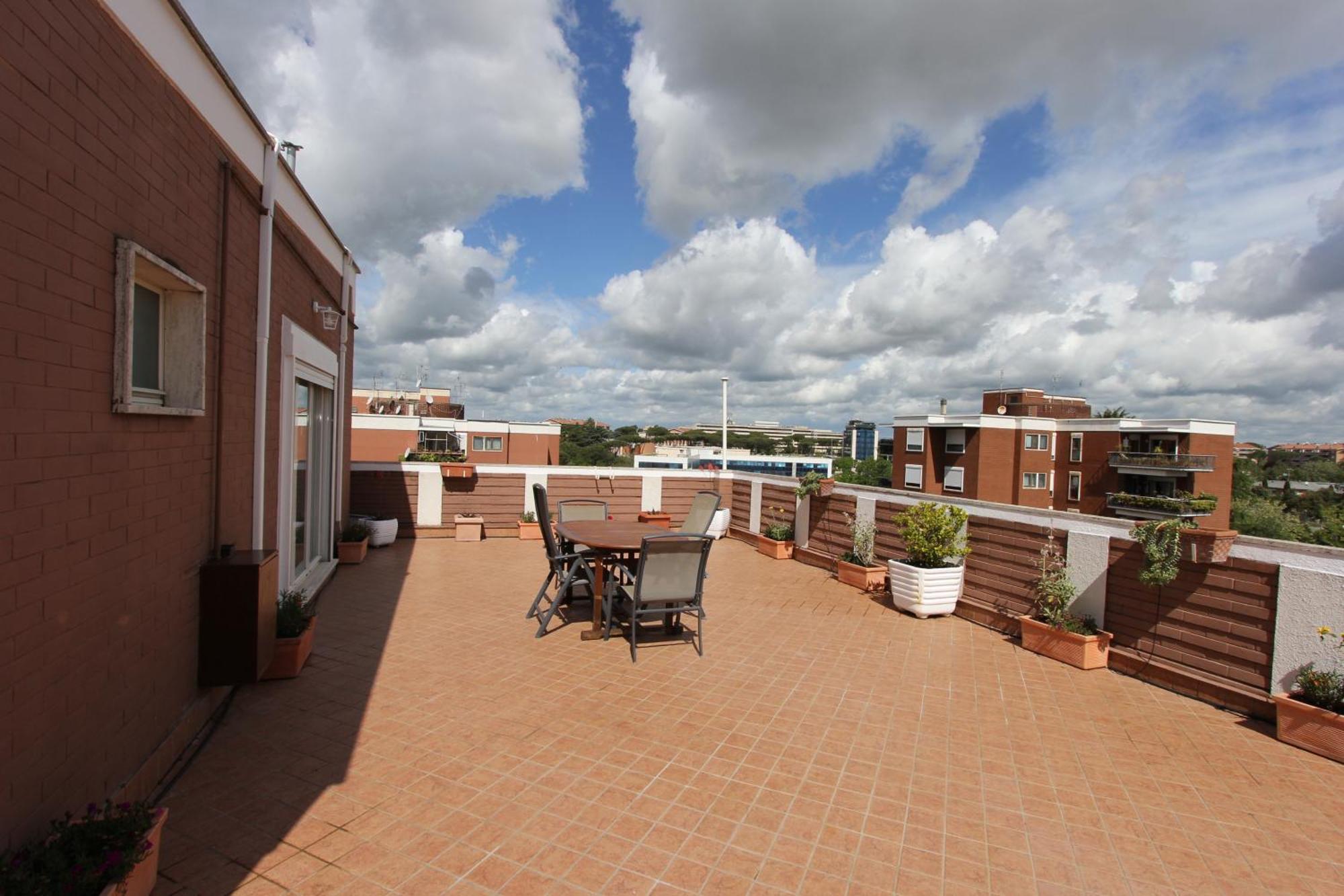 Pironti Flat Rome
