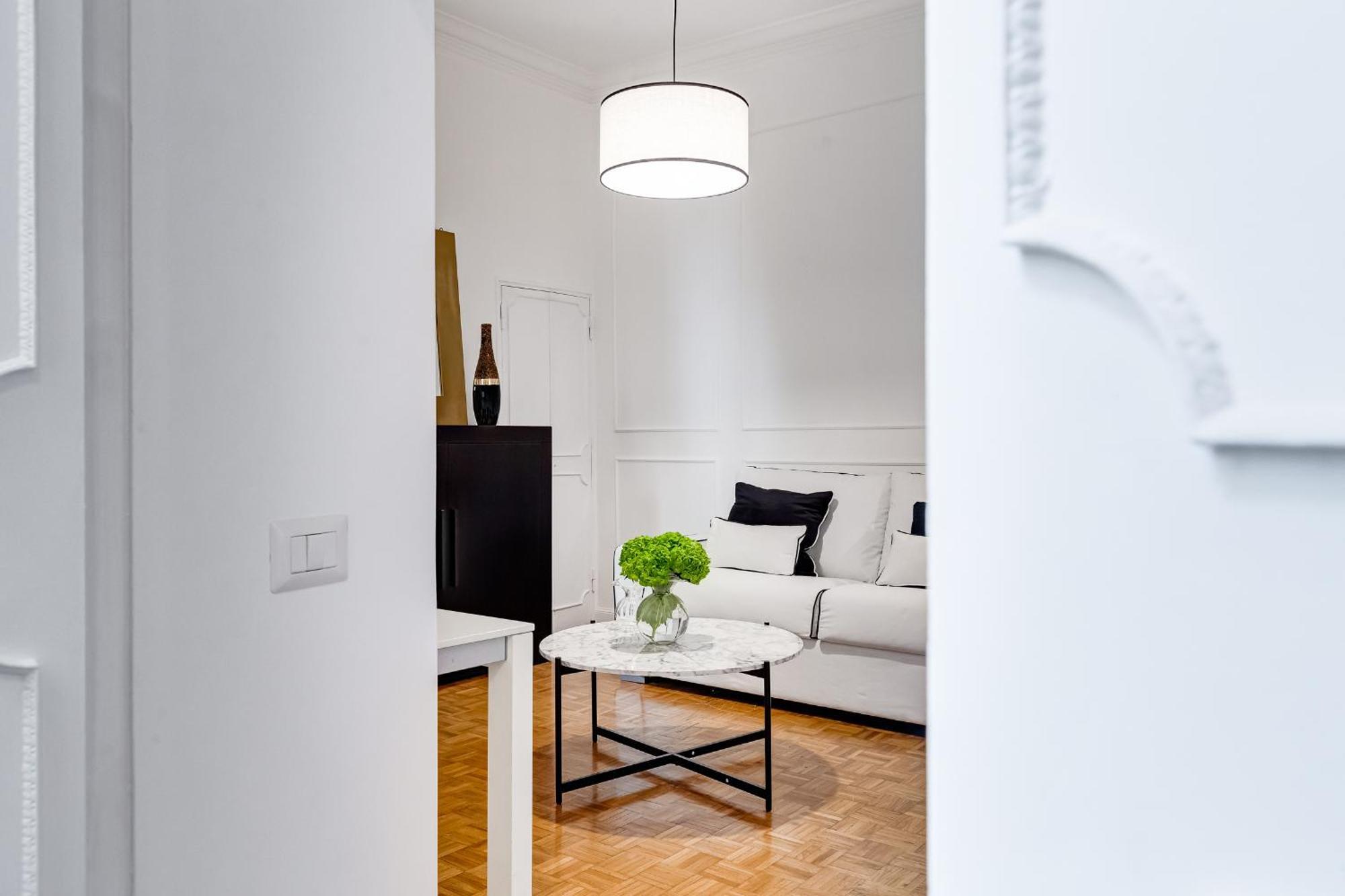 Apartment New Sistina - Your Italian Holidays Rome