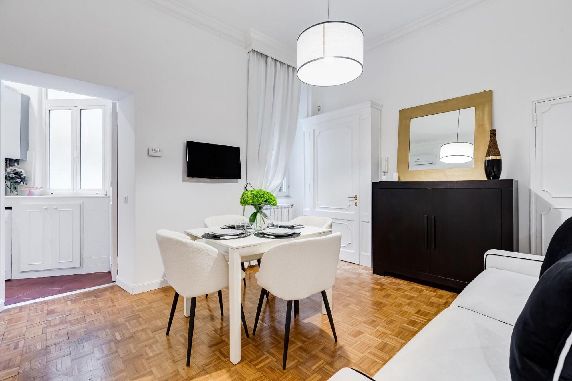 New Sistina - Your Italian Holidays Apartment *
