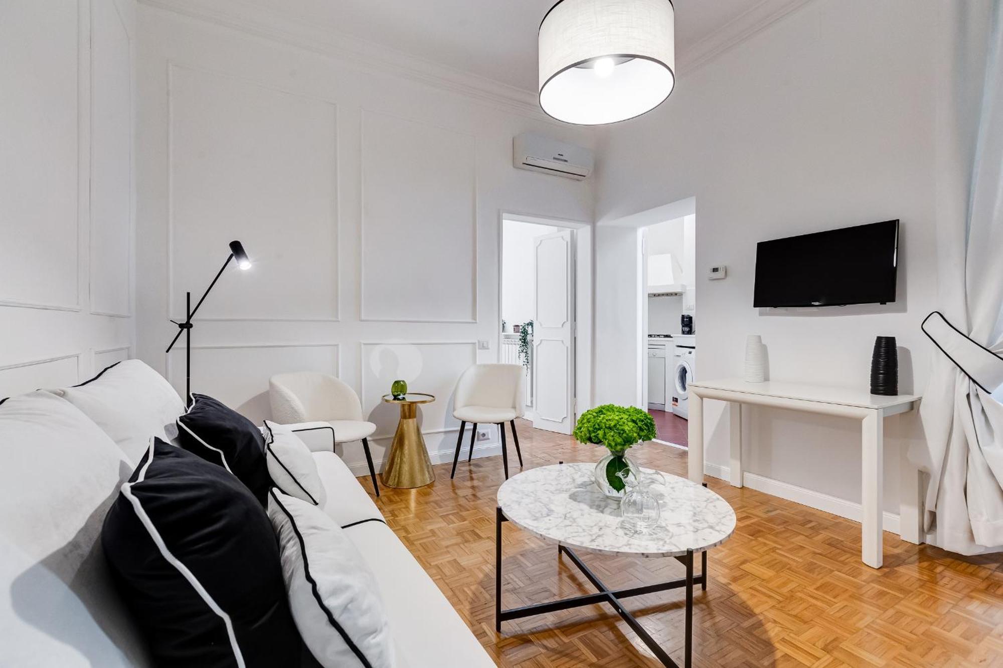 New Sistina - Your Italian Holidays Apartment *