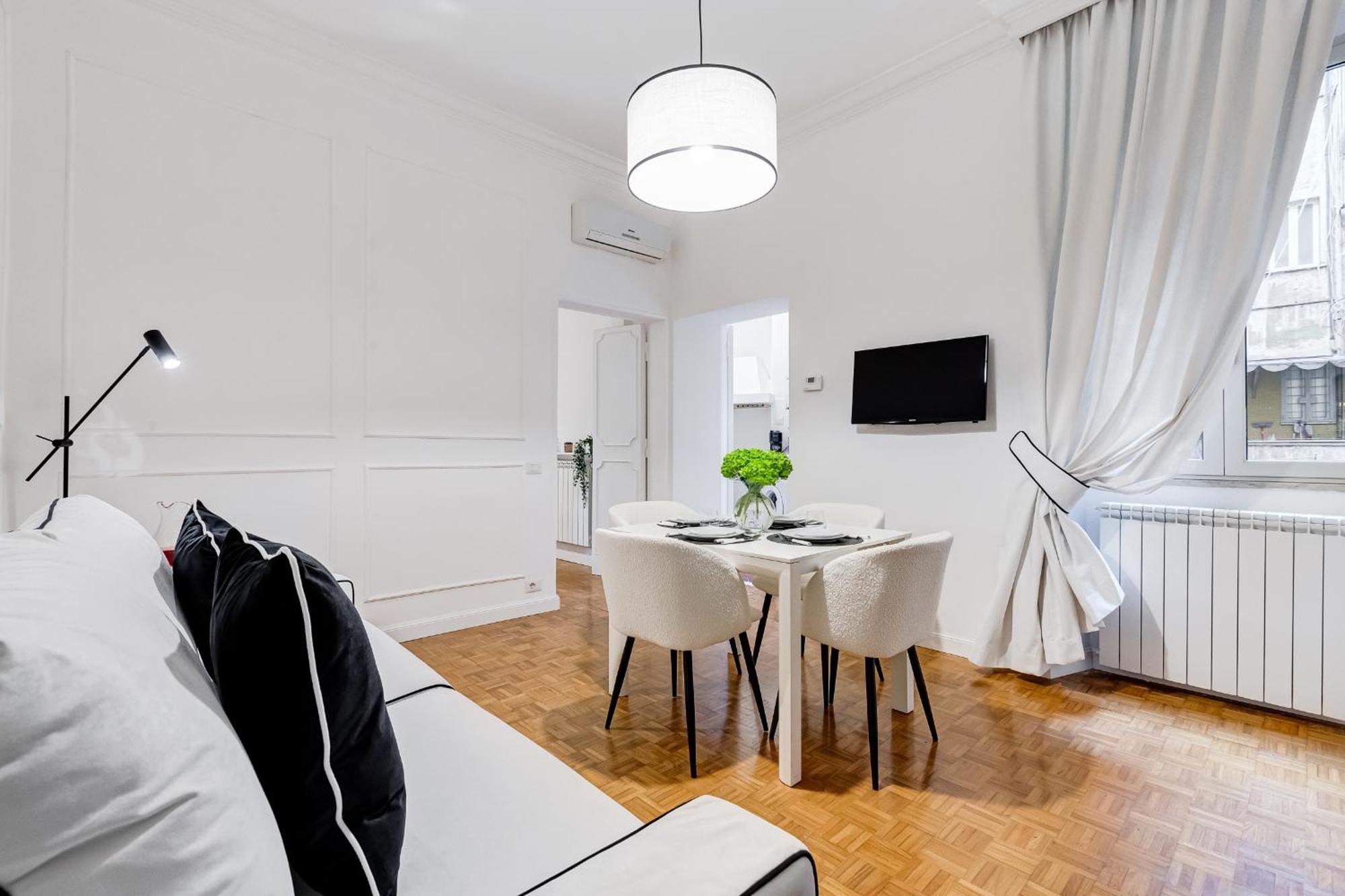 New Sistina - Your Italian Holidays Apartment *