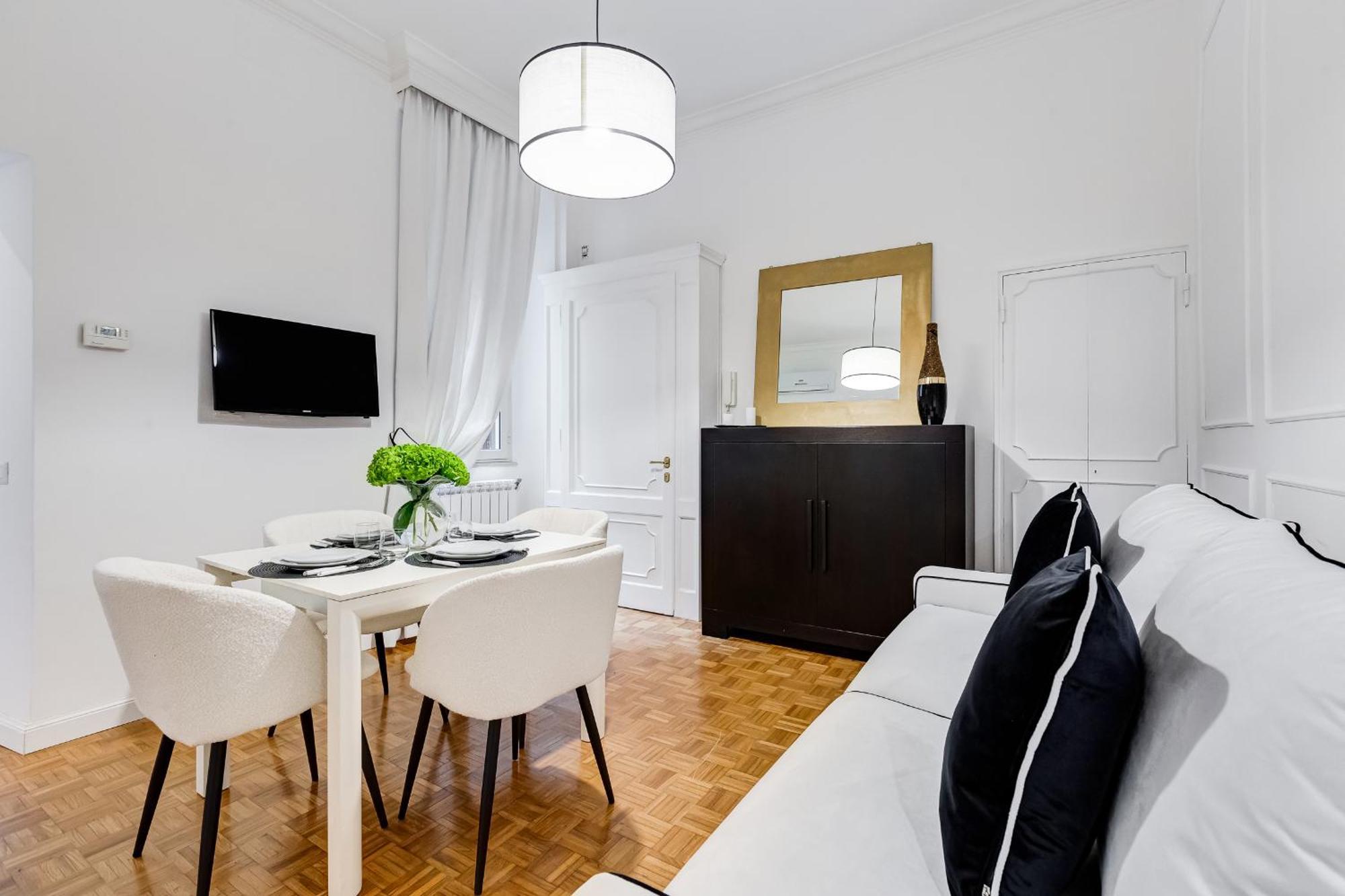 Appartamento New Sistina - Your Italian Holidays *