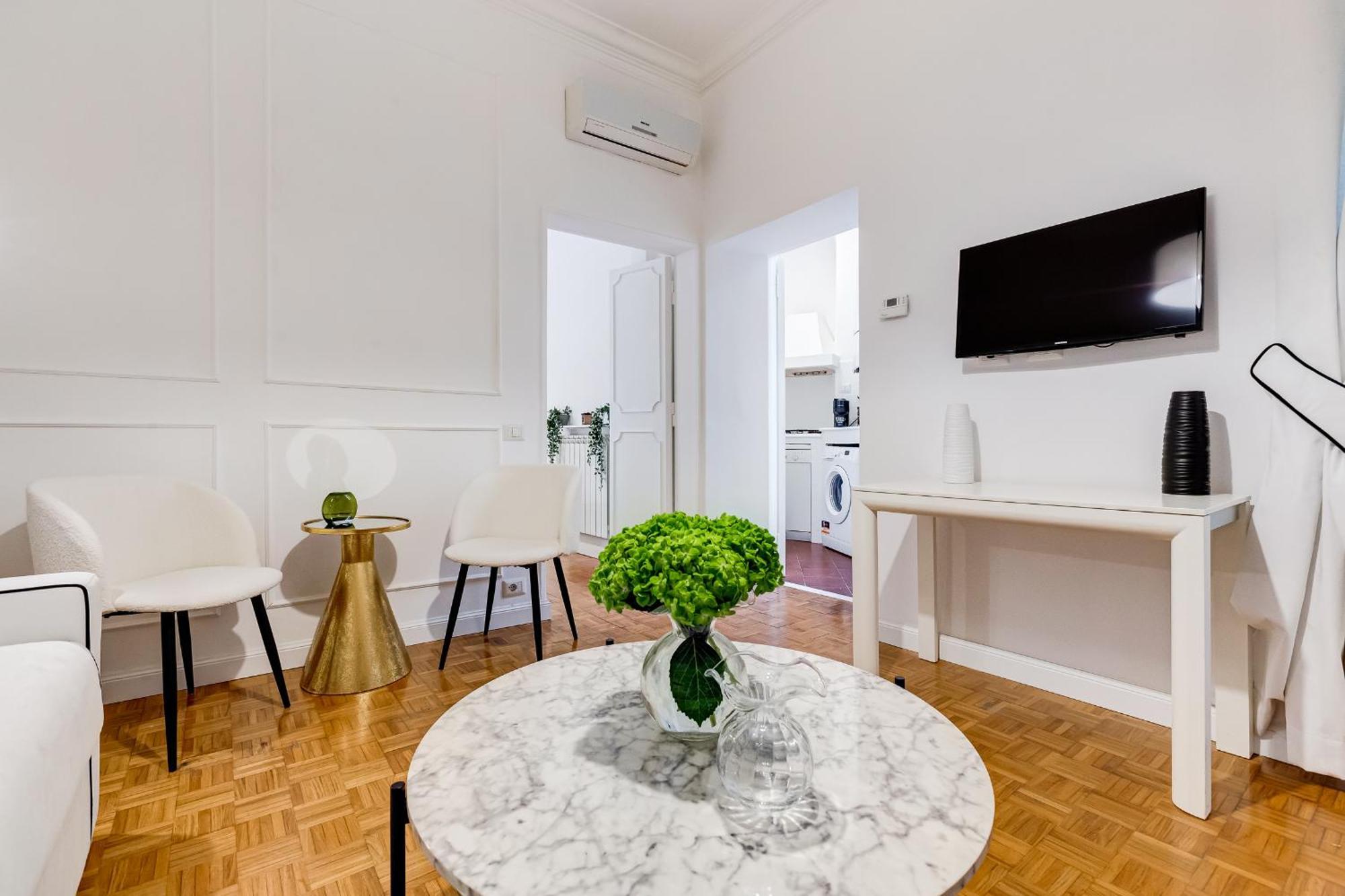 New Sistina - Your Italian Holidays Apartment *