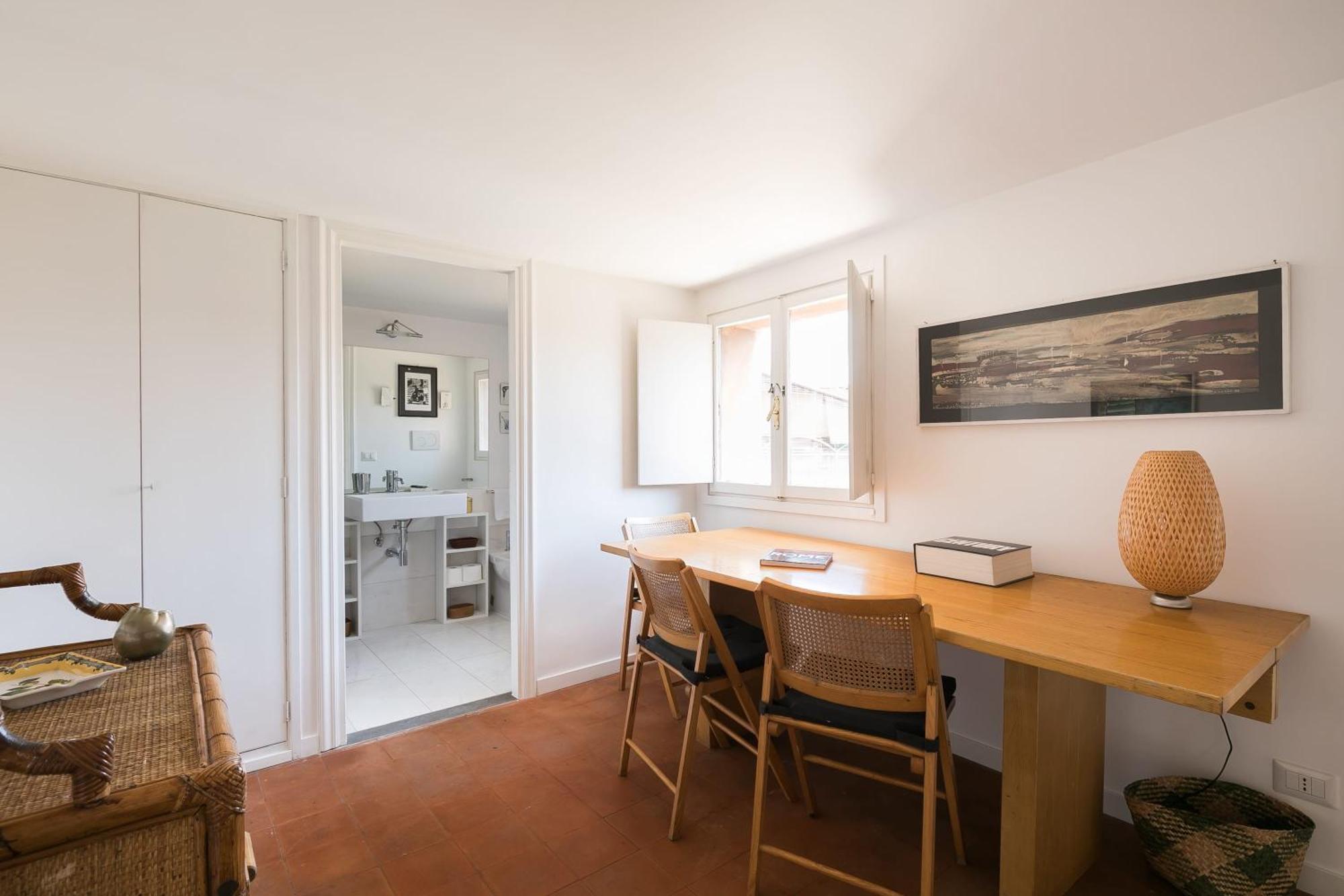 Apartamento Trastevere Charming Penthouse *