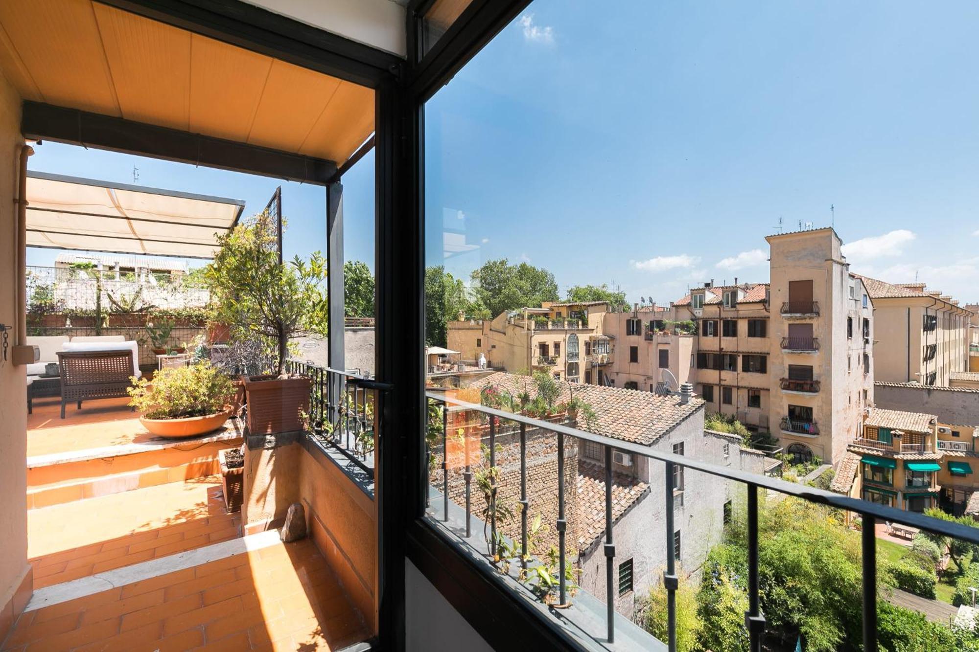 Trastevere Charming Penthouse Apartamento Roma
