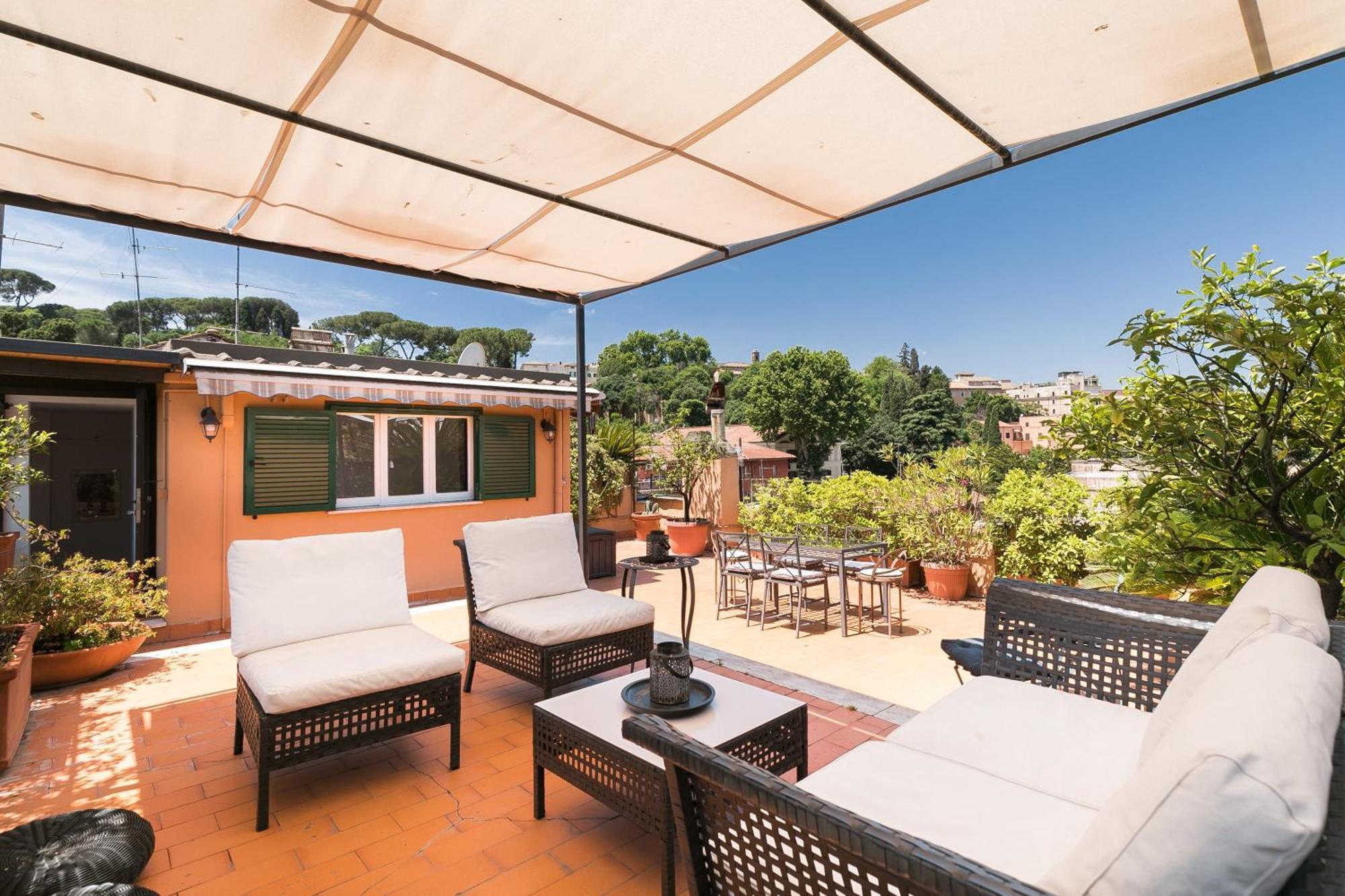 Apartamento Trastevere Charming Penthouse Roma