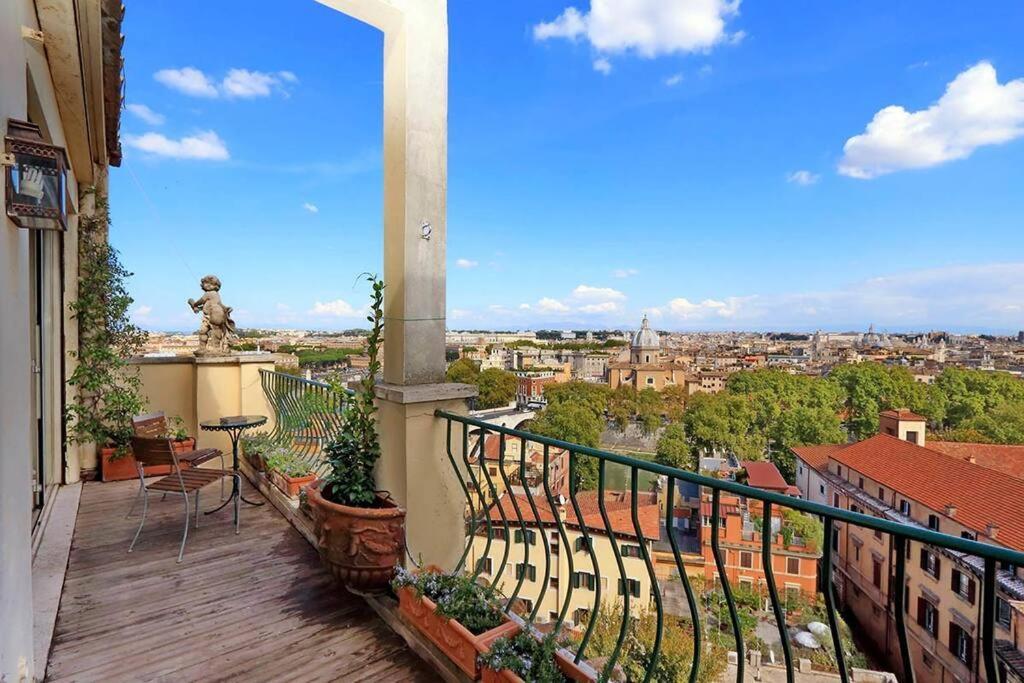 Sant'onofrio Terrace Rome