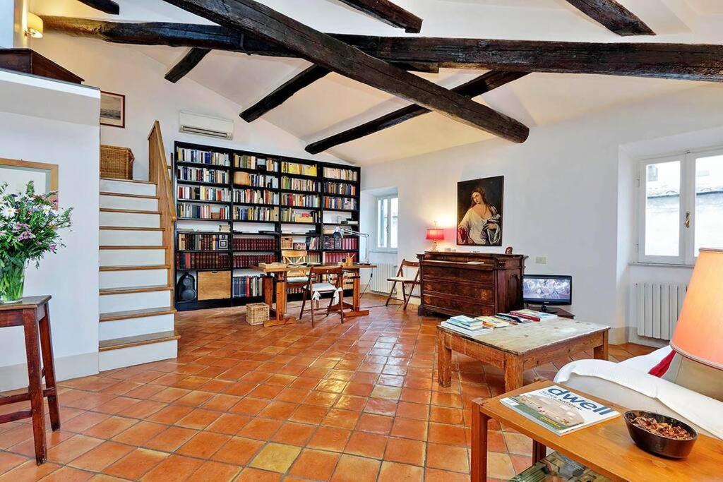 Trastevere Charming Loft | Romeloft Apartment Rome