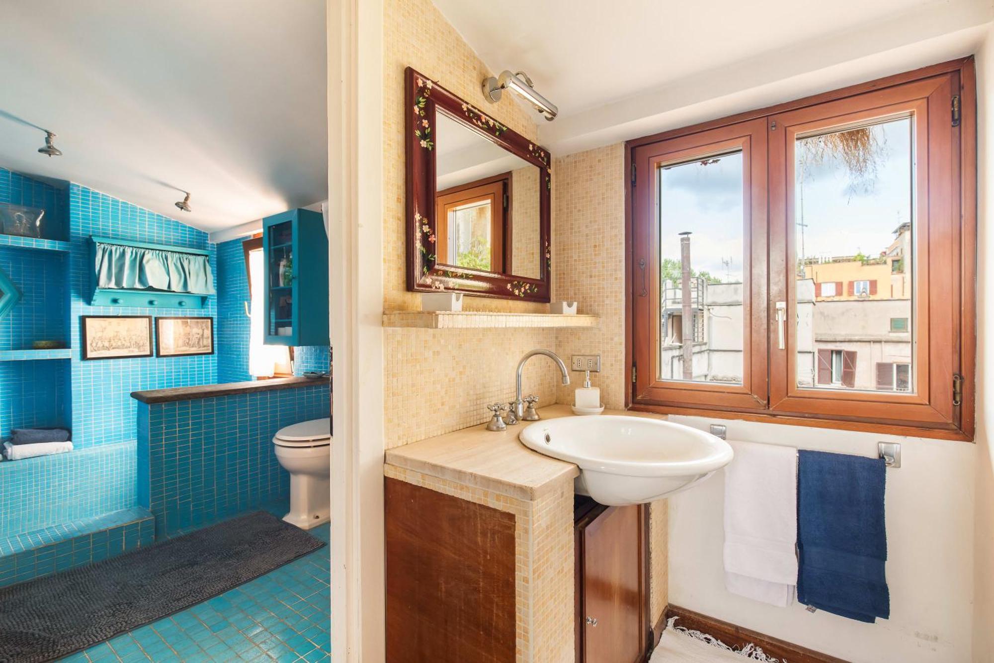 Piazza Mattei Terrace | Romeloft Apartment *