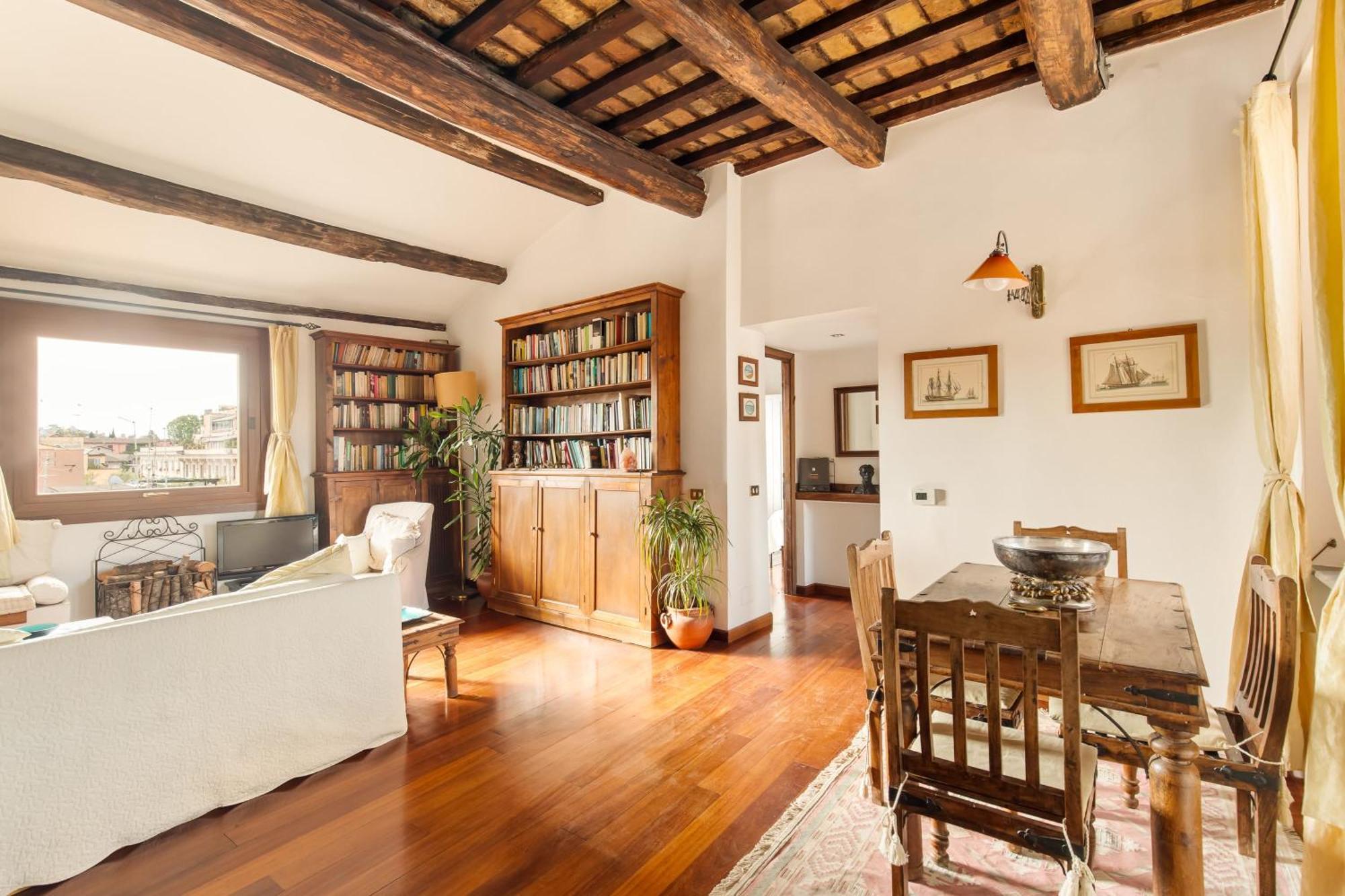 Piazza Mattei Terrace | Romeloft Apartment