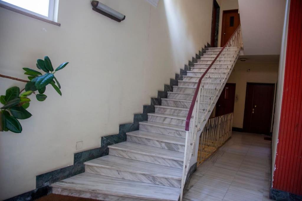 Apartamento Modern And Stylish Flat Next To Metro *