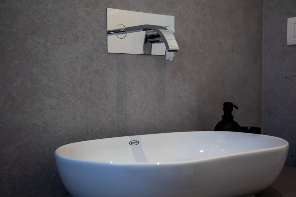Apartamento Modern And Stylish Flat Next To Metro Roma