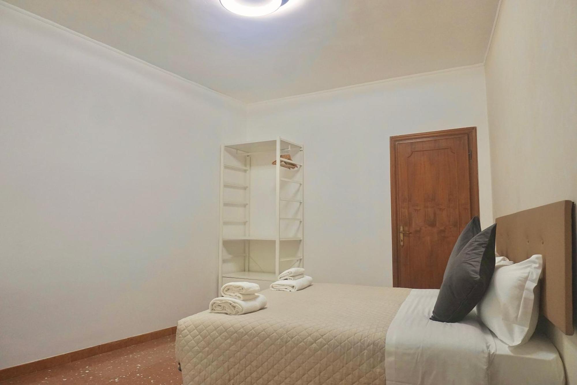 Valentina House