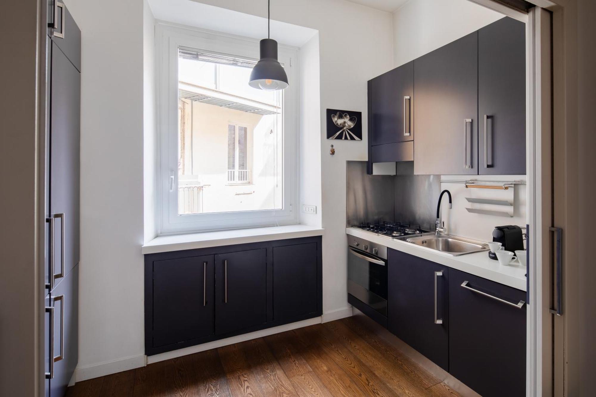 2 Bedrooms Flat Near Via Veneto * Rome