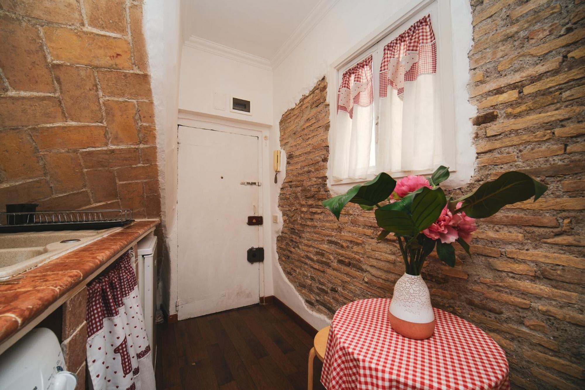 Pettinari By Buddyrent Appartement
