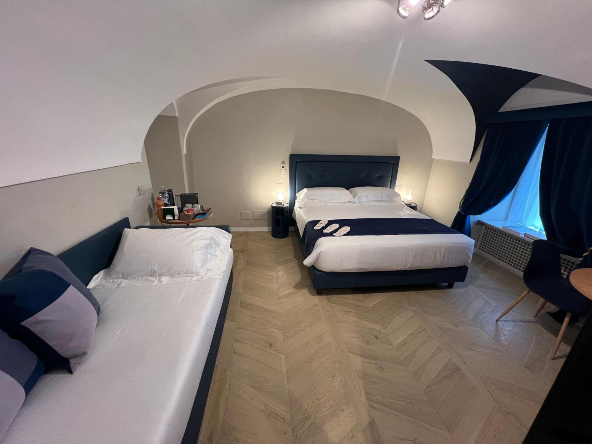 Luxury Blue Suites- Apartment *