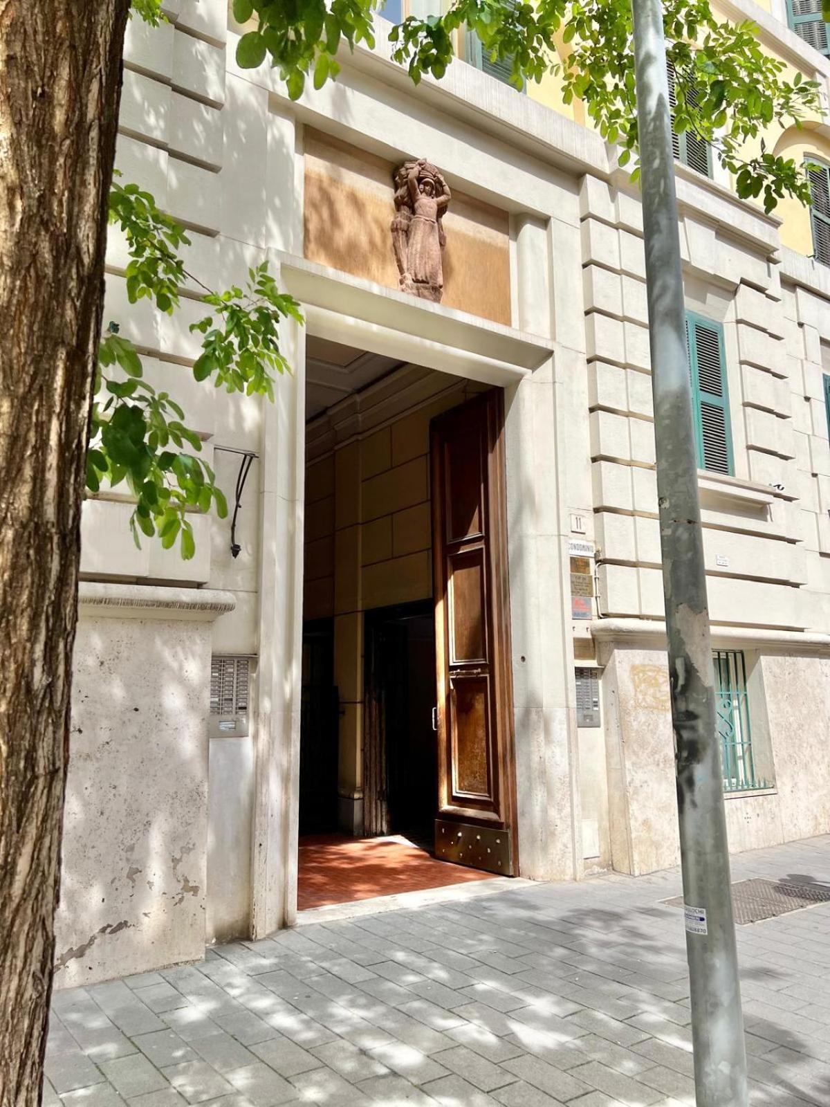 Re Di Casa de hóspedes