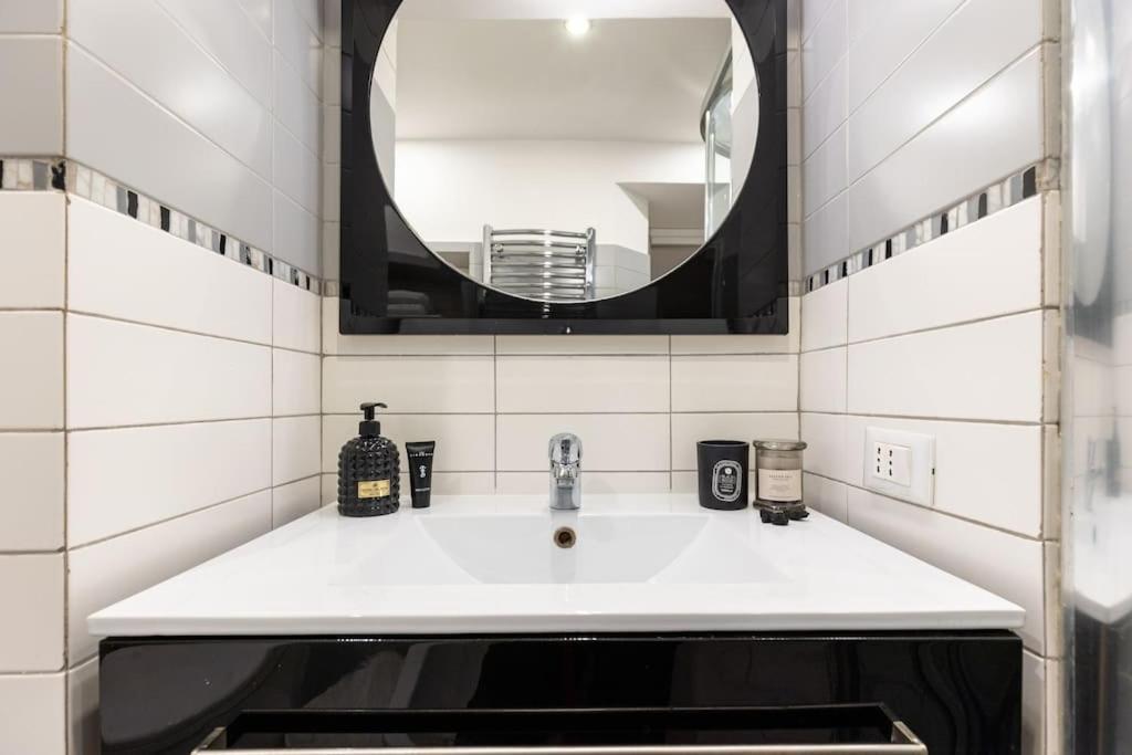 Design Loft Near Colosseo Apartamento Roma