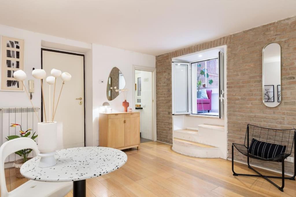 Apartamento Design Loft Near Colosseo Roma