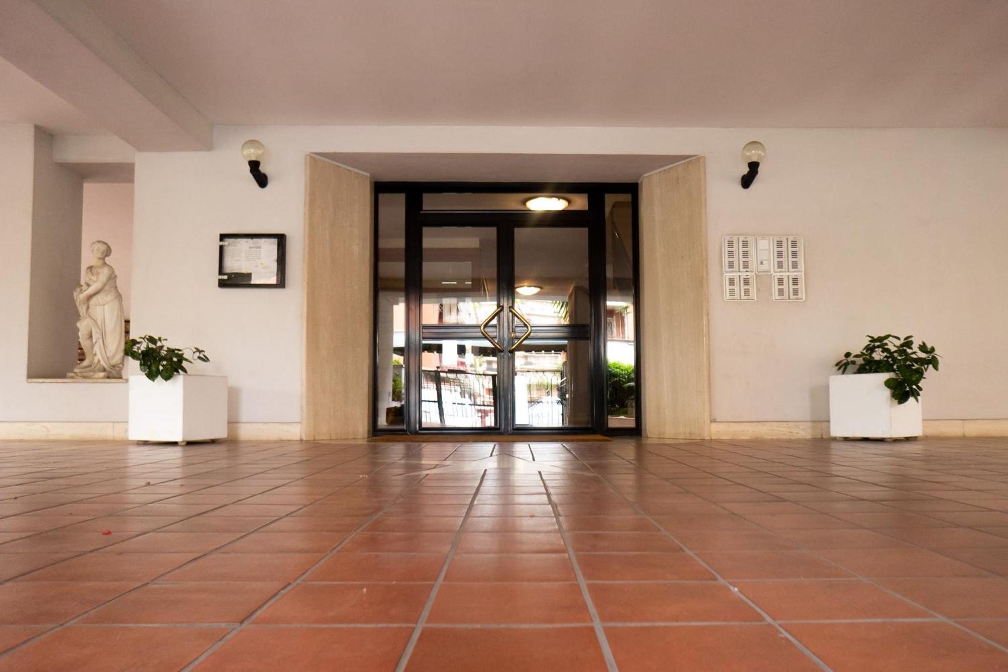 Appartement Ermete Eur House