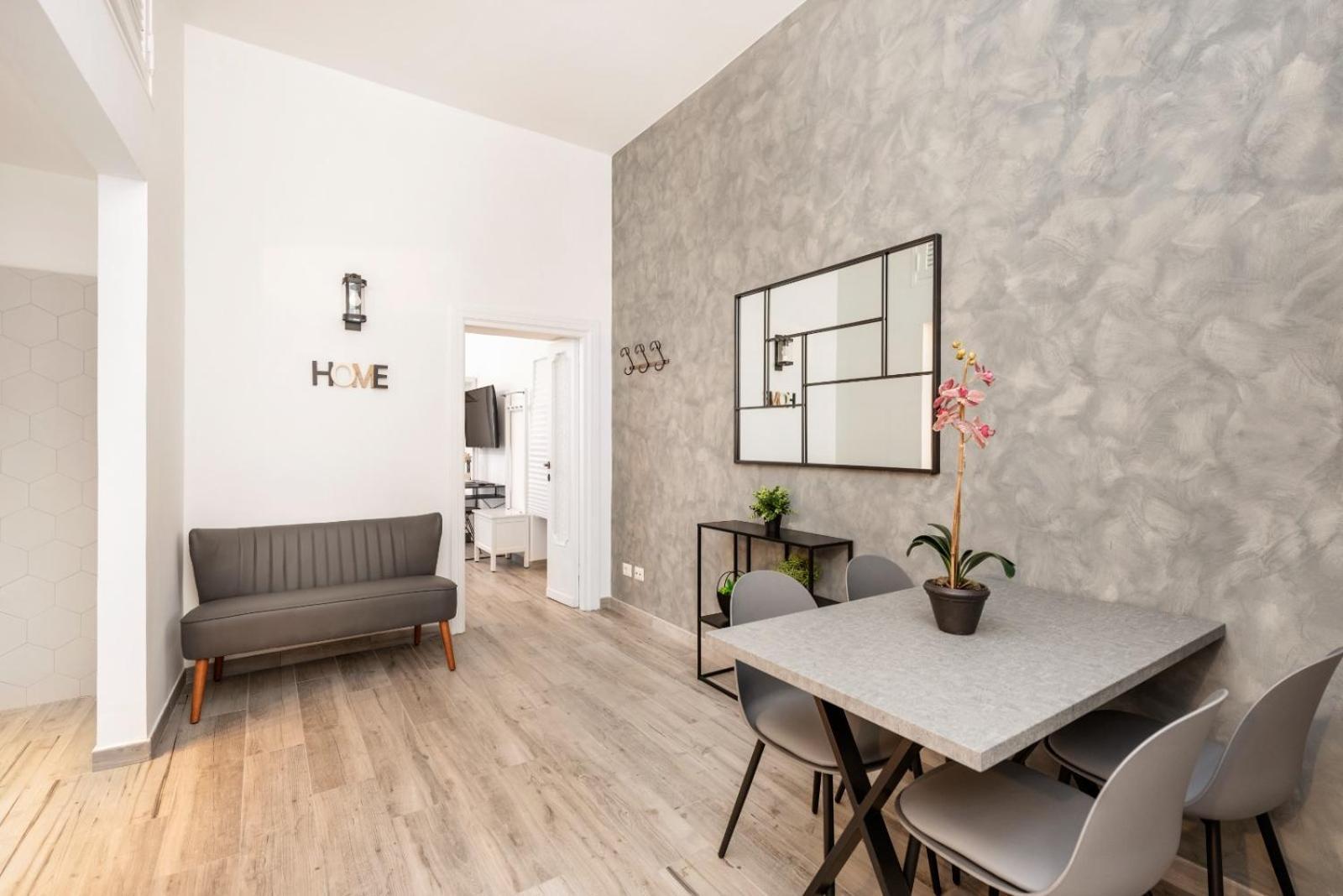 Retro Flat Termini Appartement
