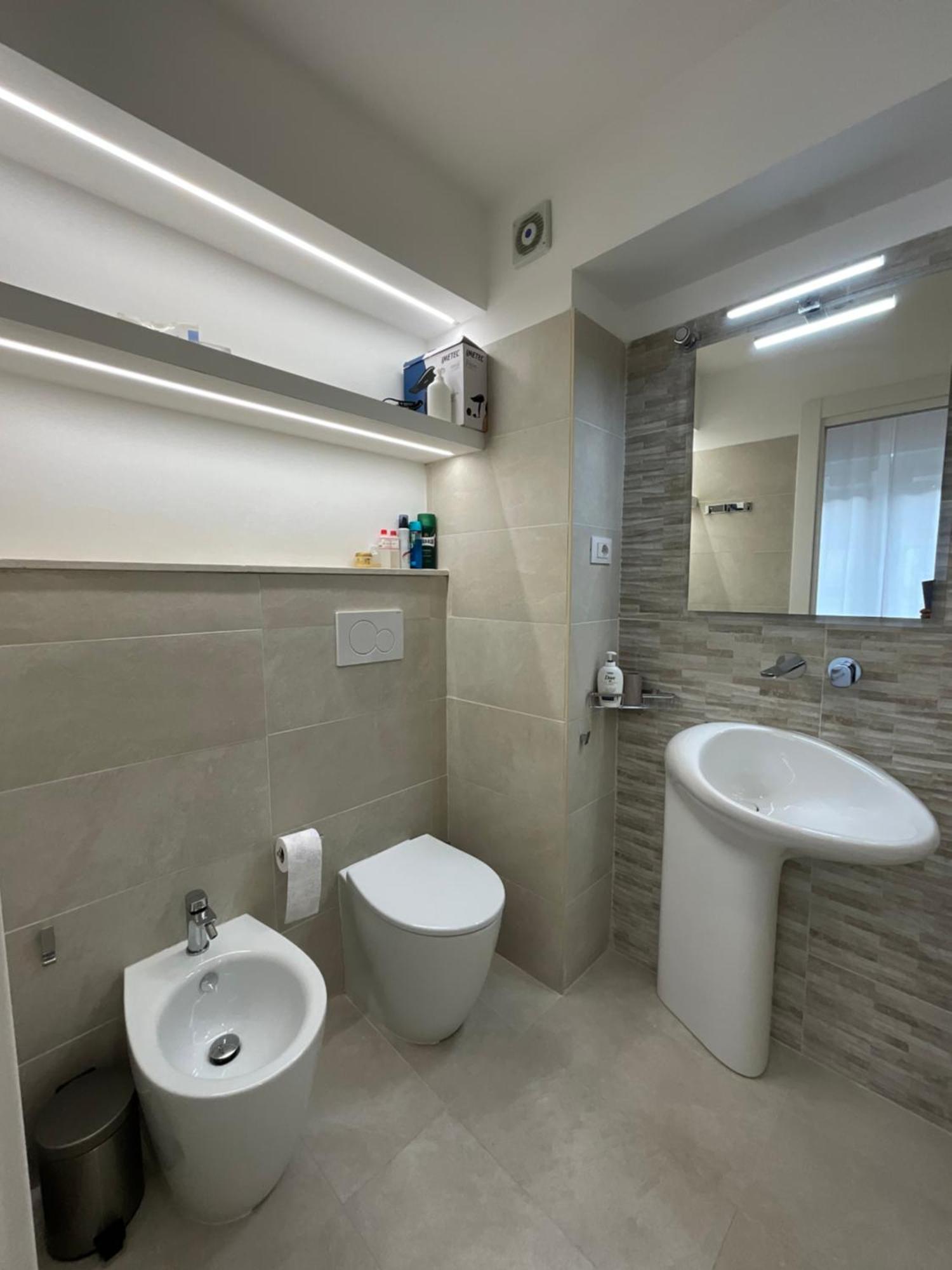 Bilocale San Giovanni Design Apartament *