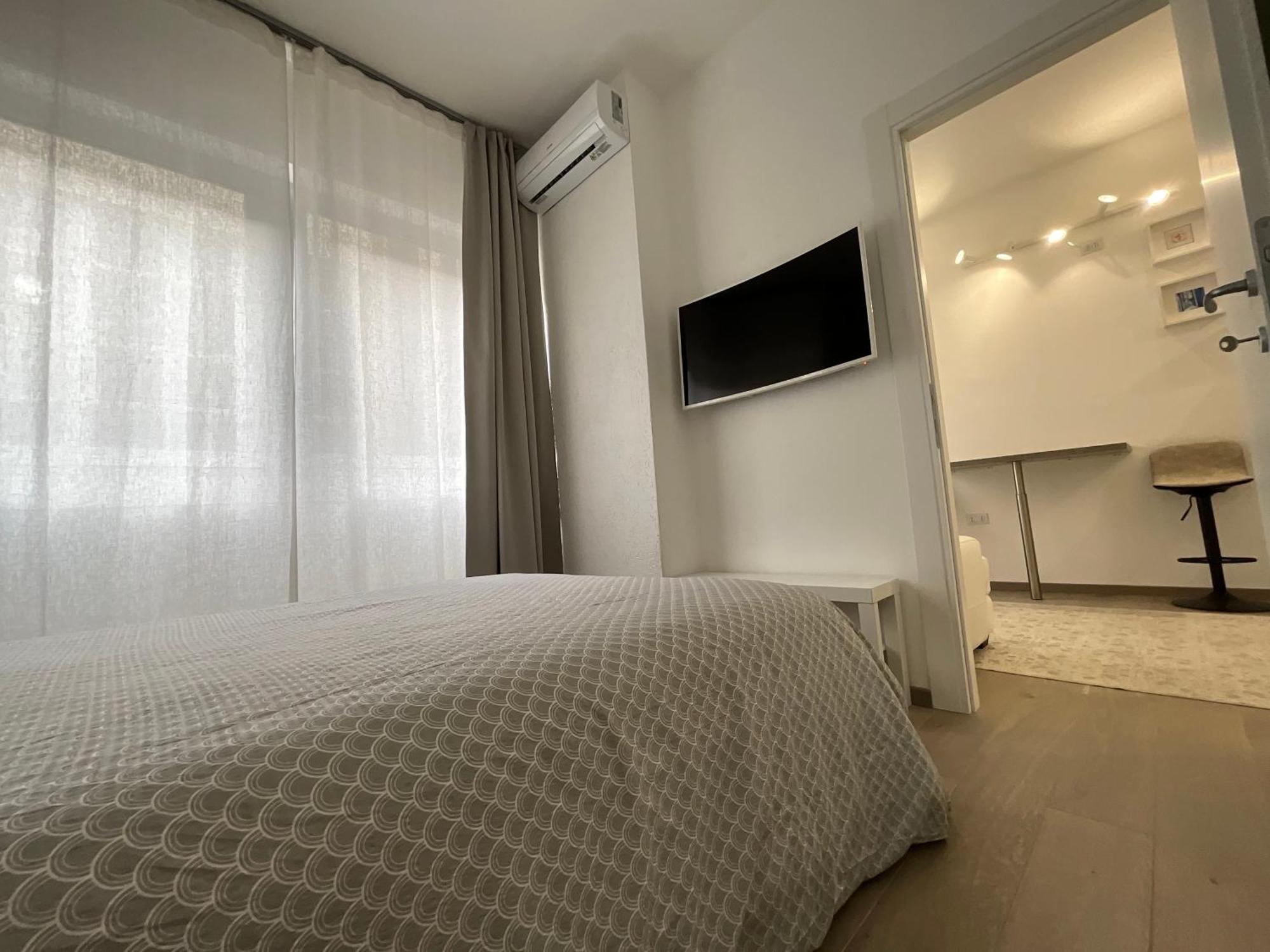 Bilocale San Giovanni Design Apartament