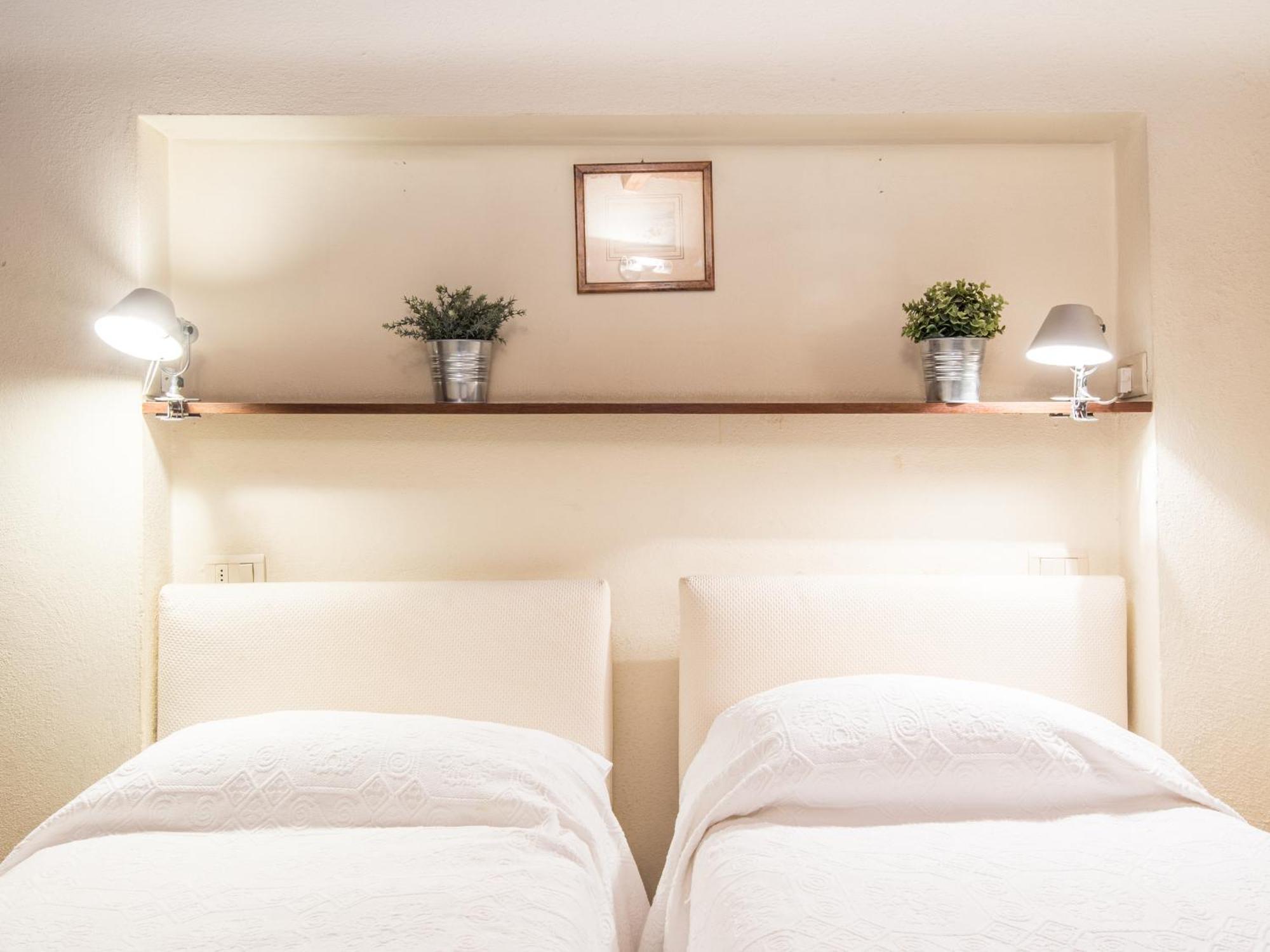 Apartment Enchanting Two Bedroom Navona Rome