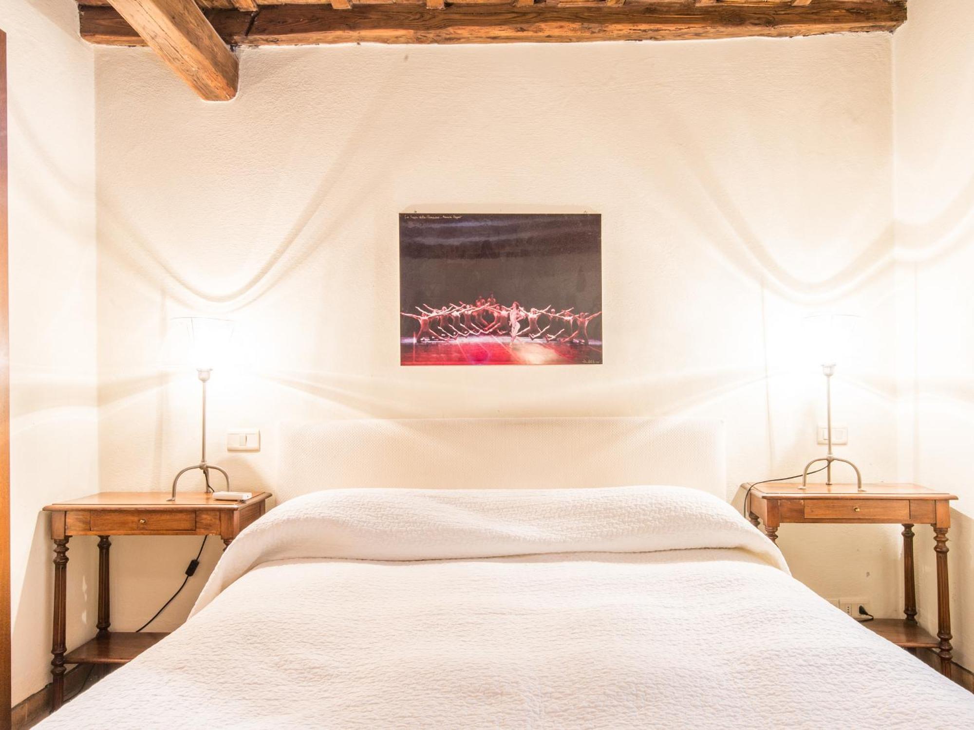 Enchanting Two Bedroom Navona * Rome
