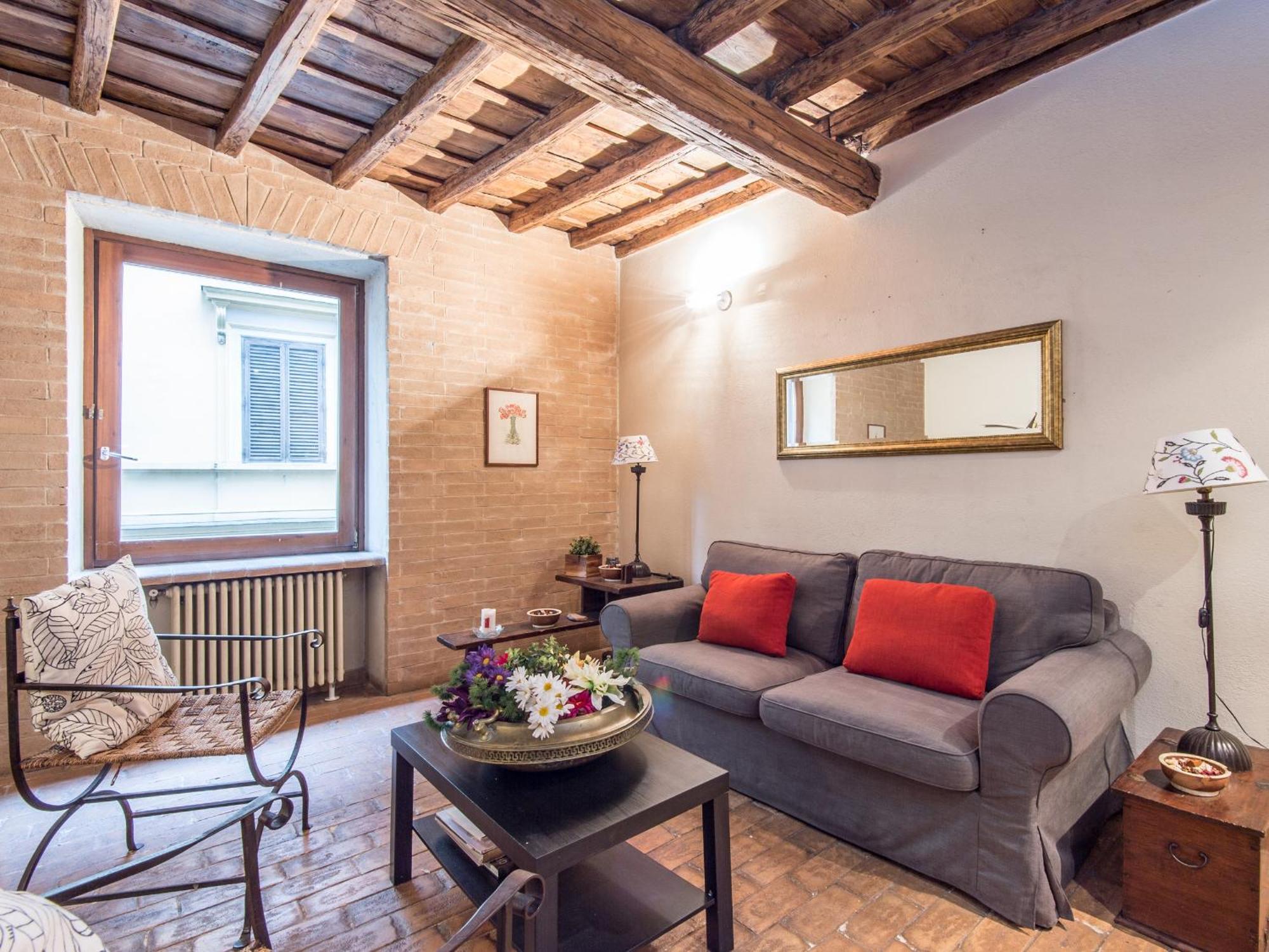 Enchanting Two Bedroom Navona Apartment Rome