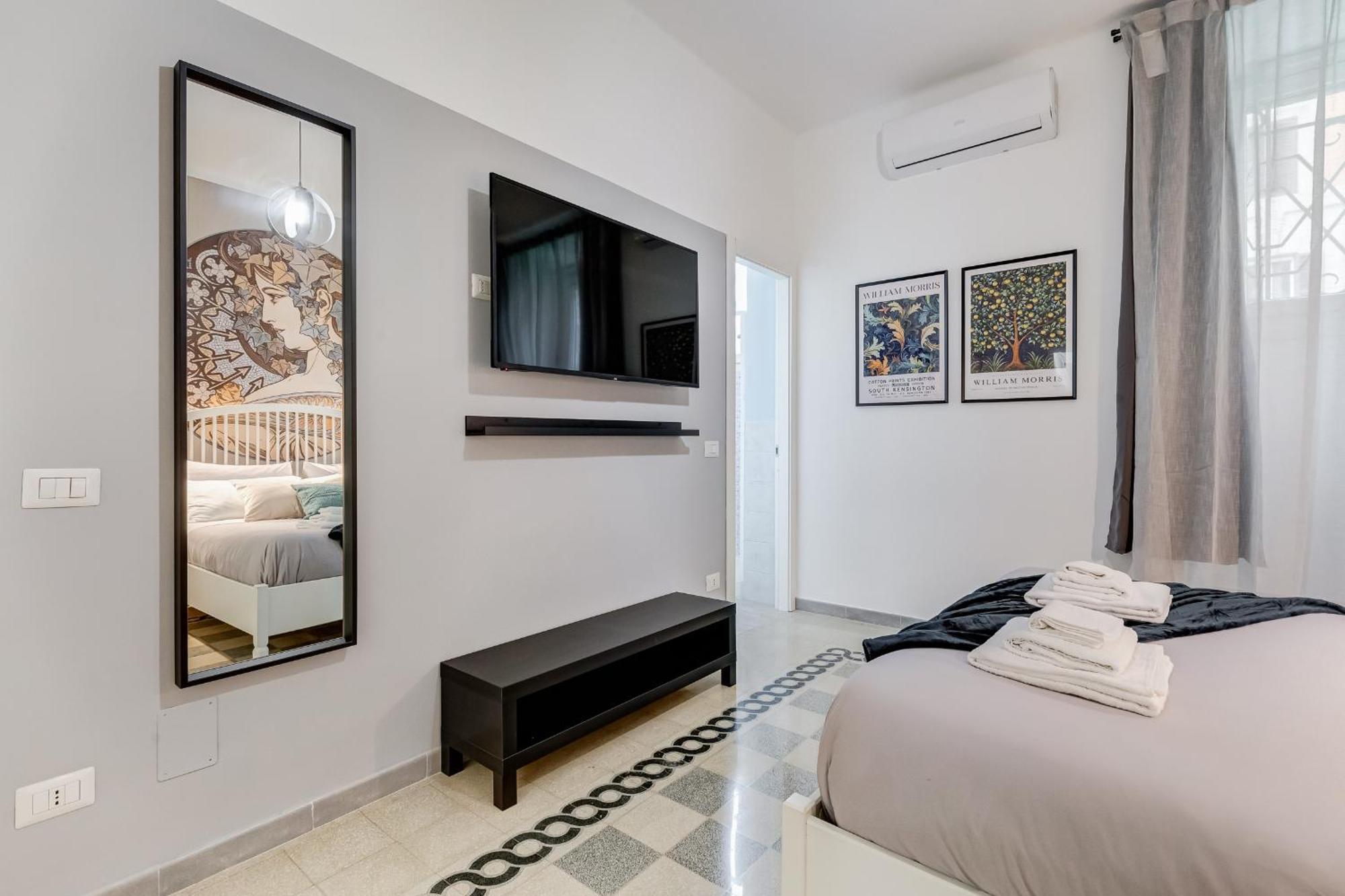 L&l Cozy 2-bdr In San Giovanni District Appartamento *