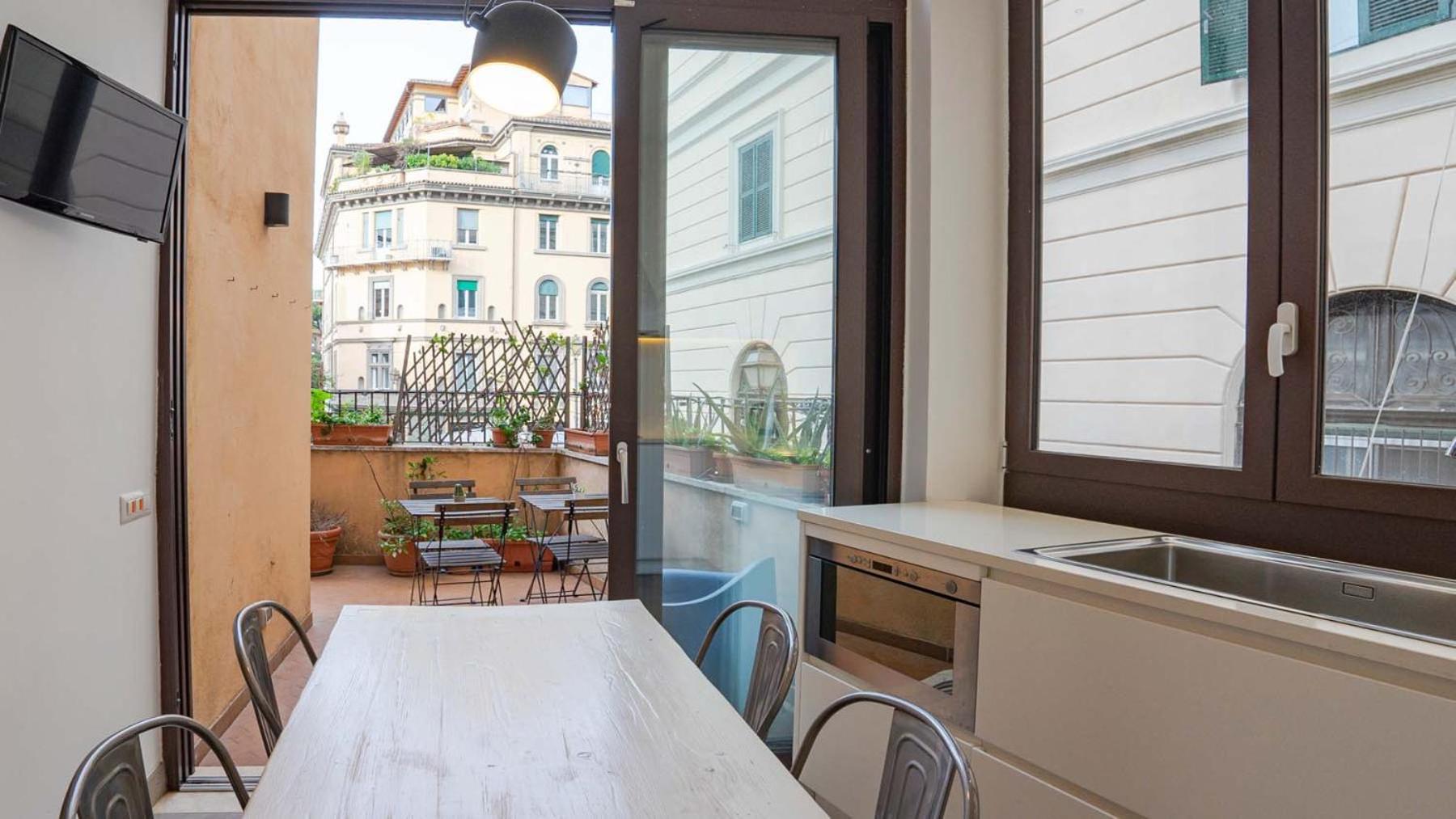 Cozy Nest With Terrace In Trastevere Apartment Rome