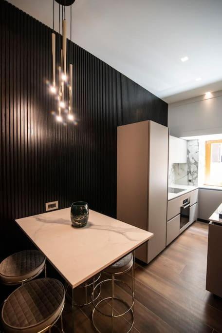 Luxury Rhome Via Della Croce *