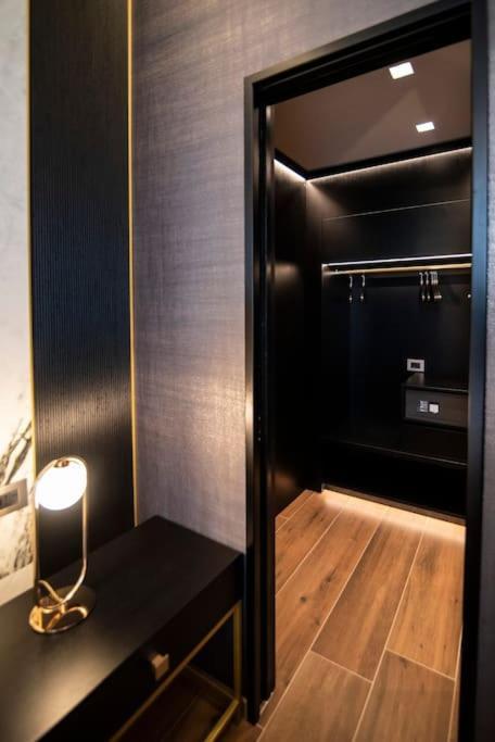Apartment Luxury Rhome Via Della Croce